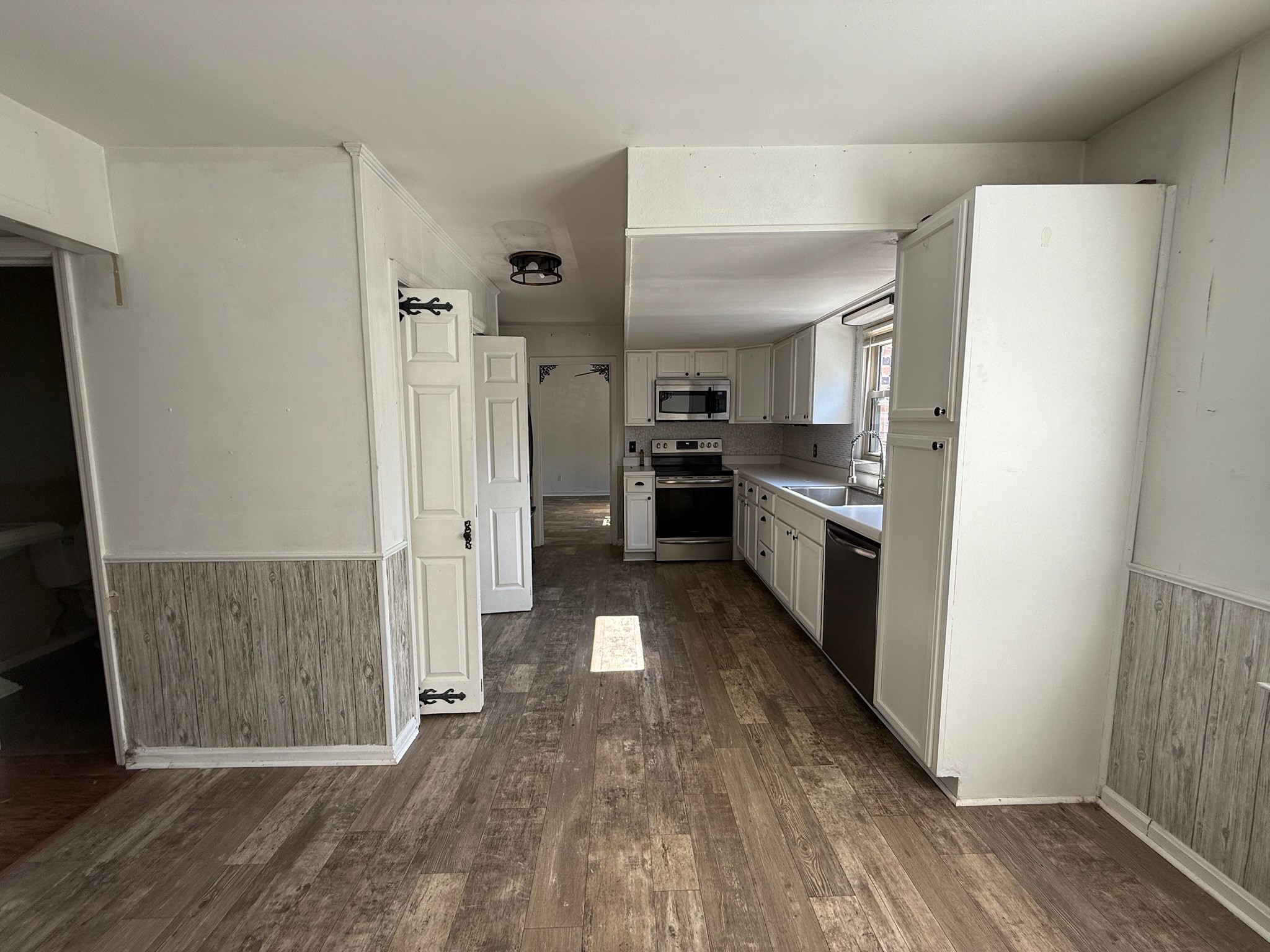 111 Woodmont Dr