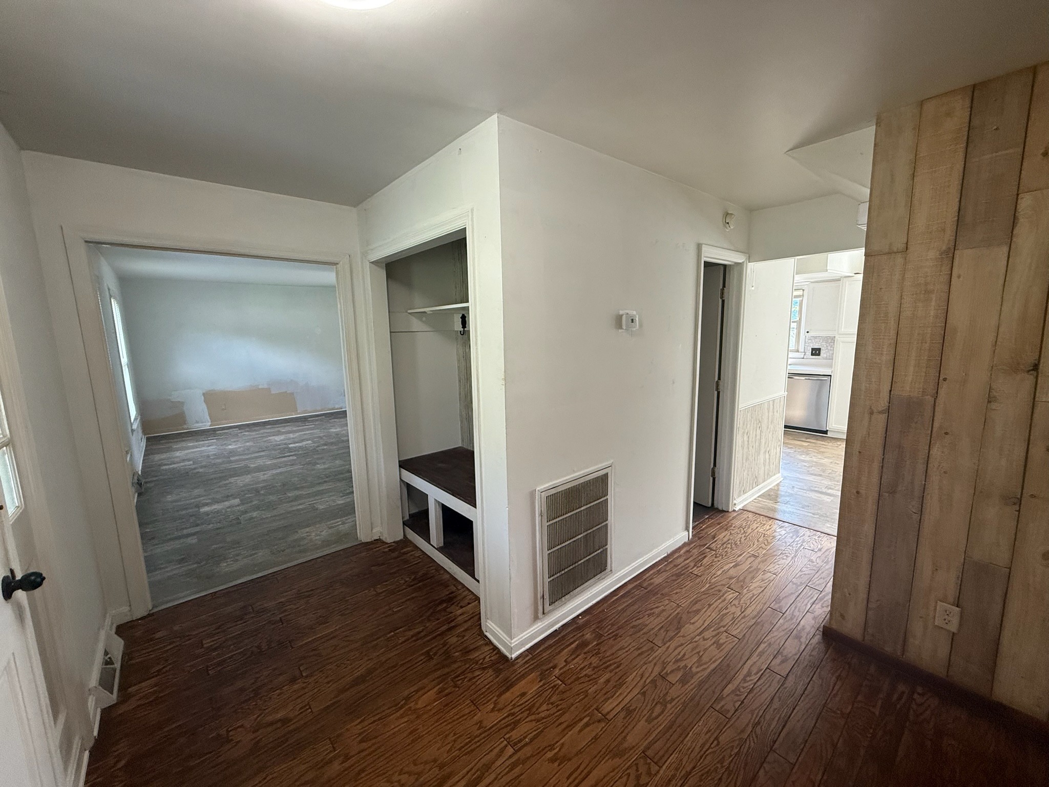 111 Woodmont Dr