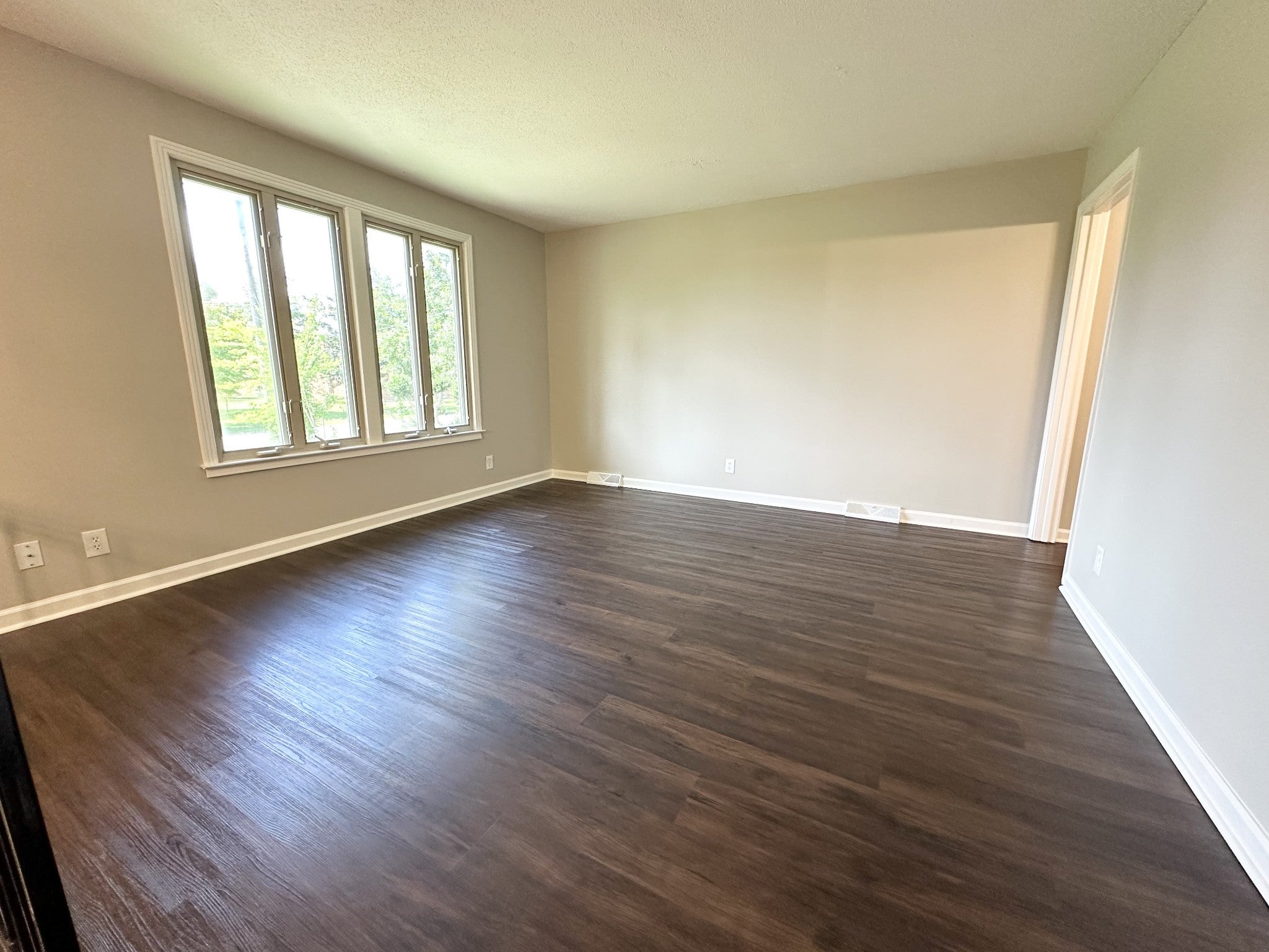 307 Bancroft Dr