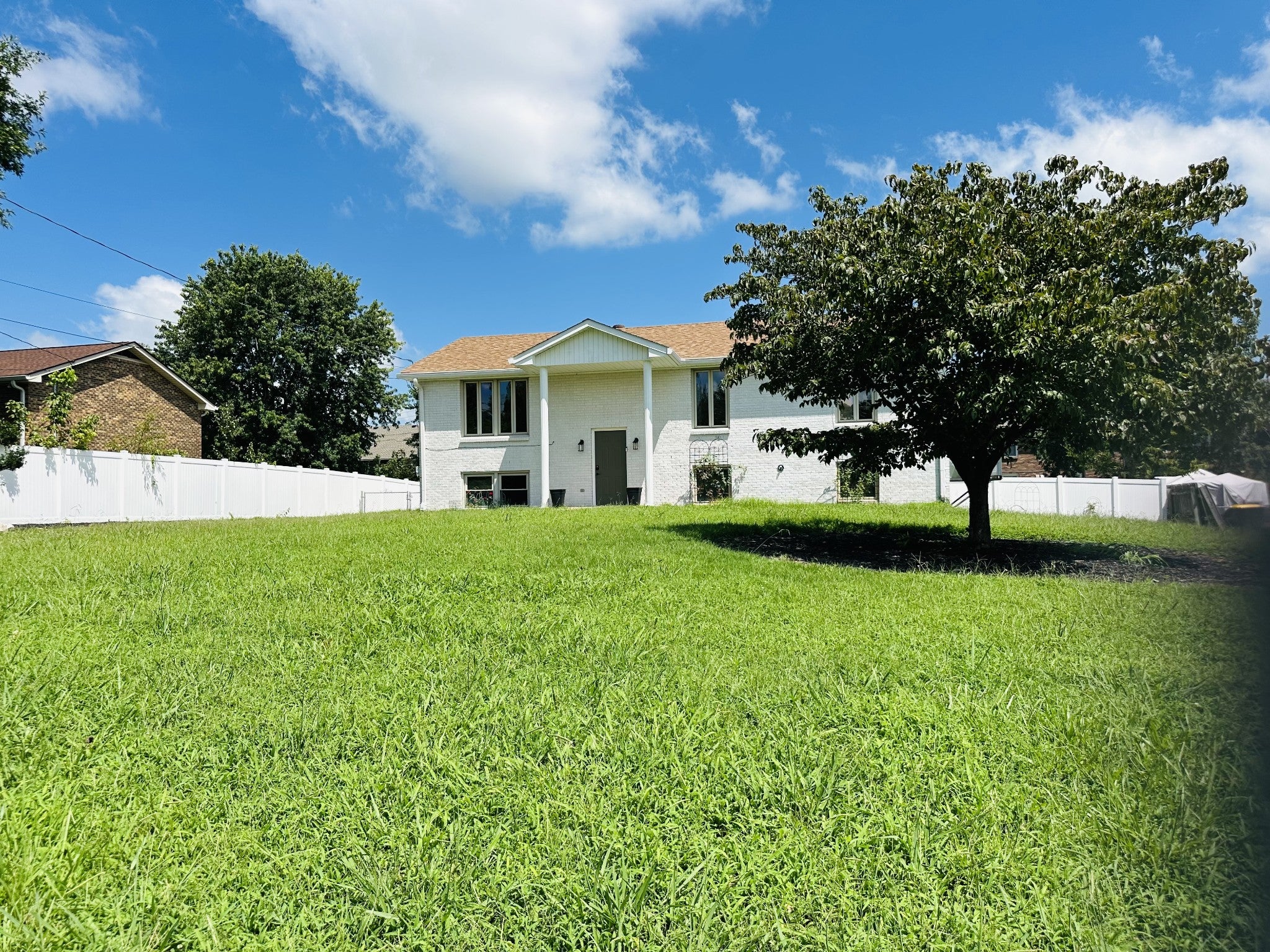 307 Bancroft Dr