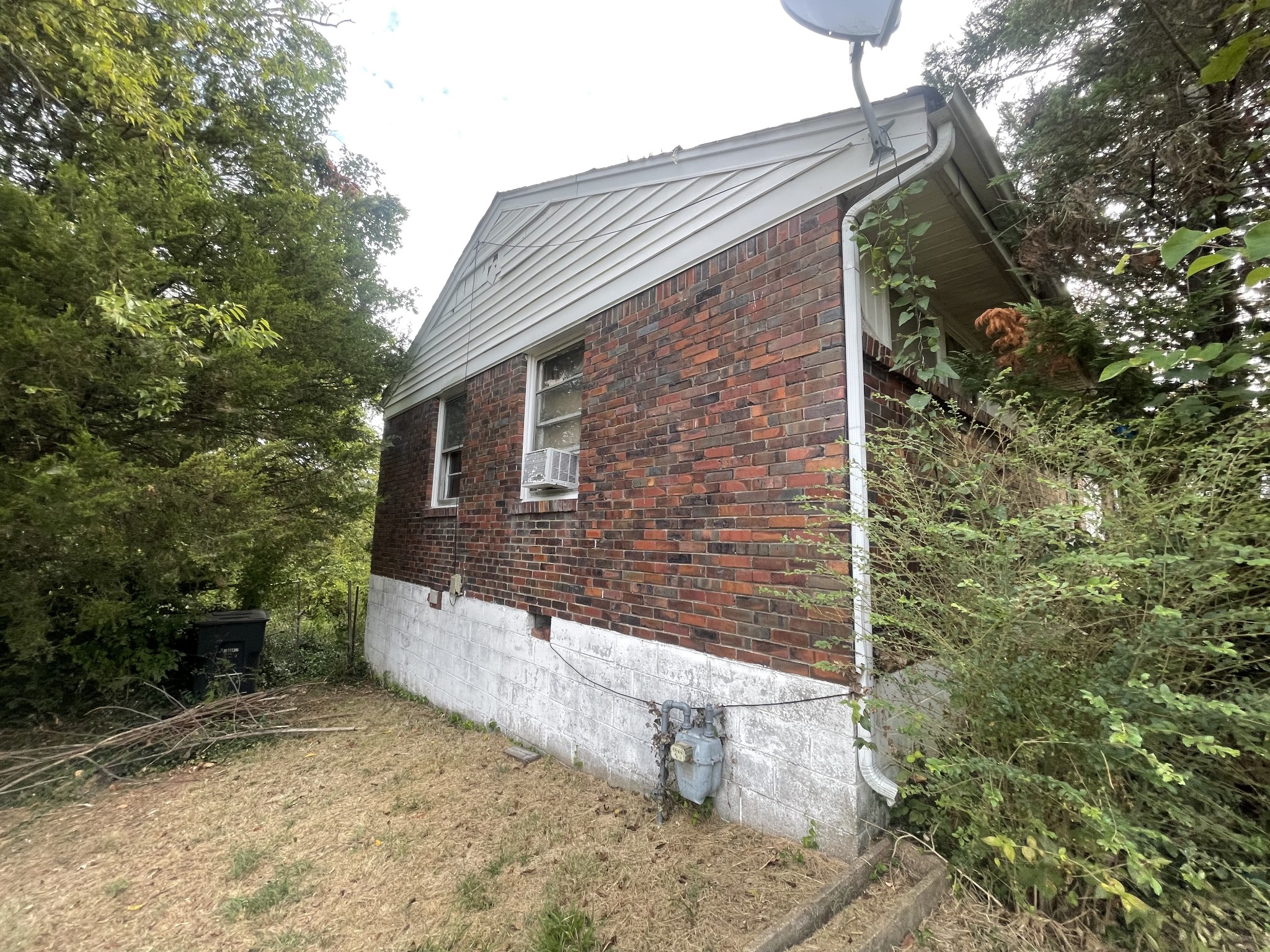 439 Ewing Dr