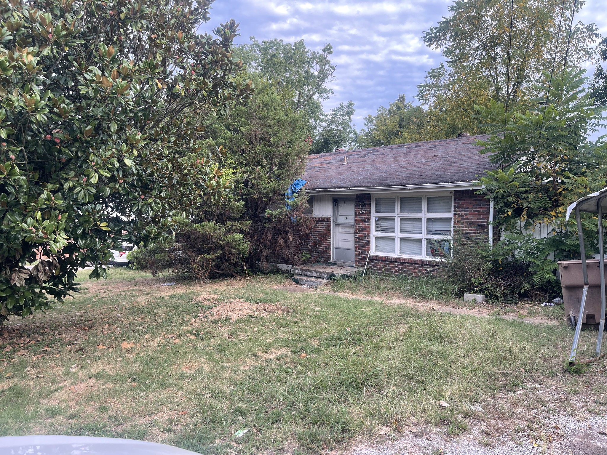 439 Ewing Dr