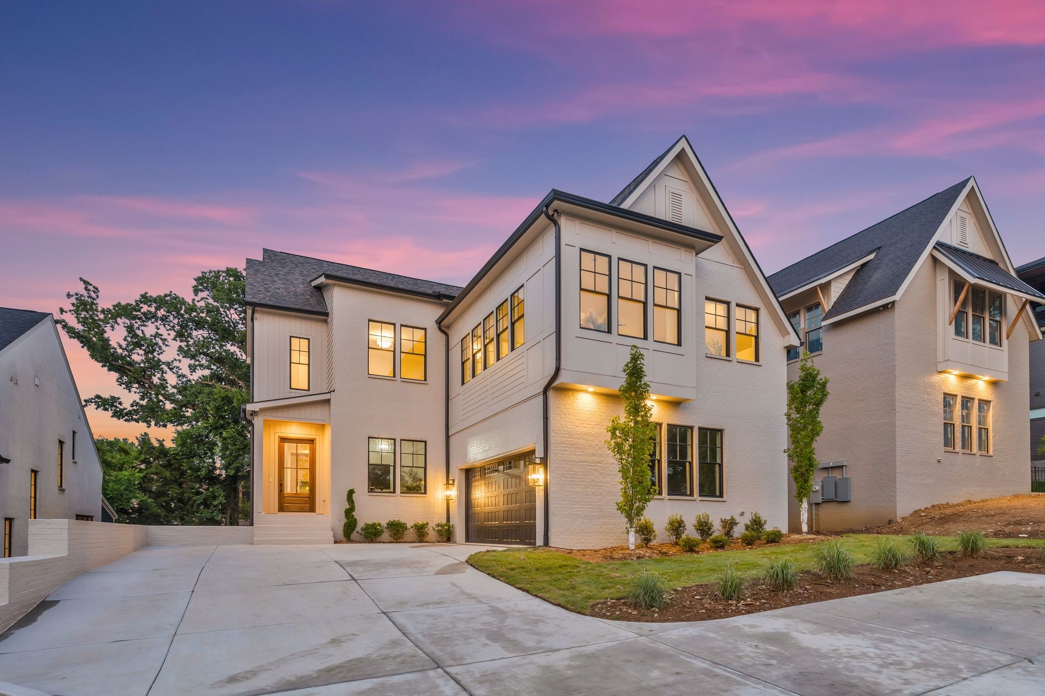 3420A Golf Club Ln