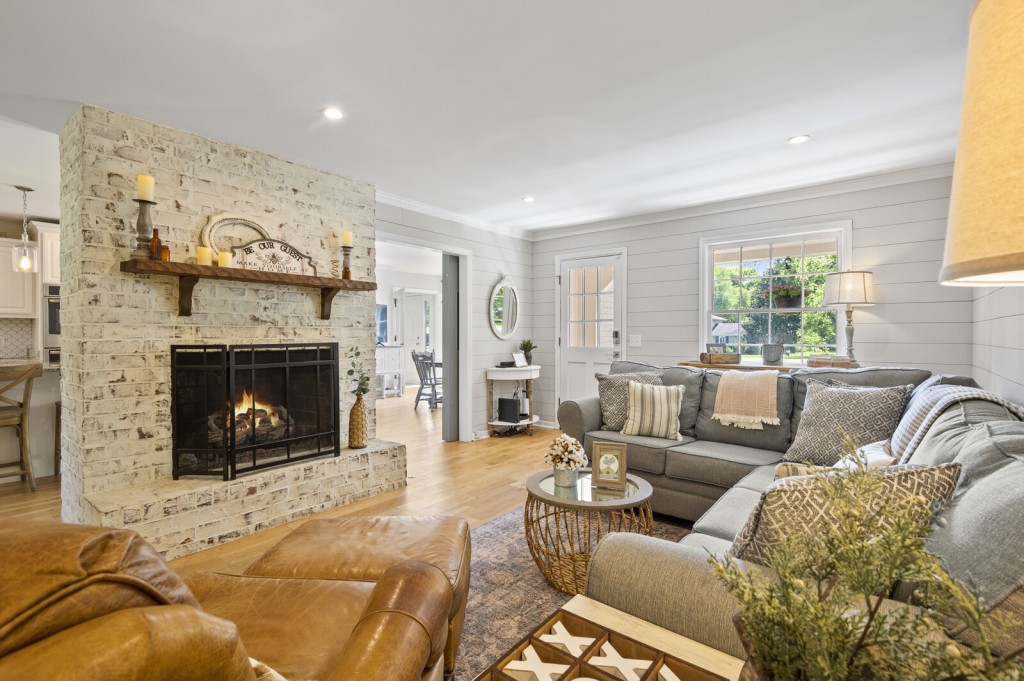 Middle Tennessee Properties 3 2215 Creekside Ln