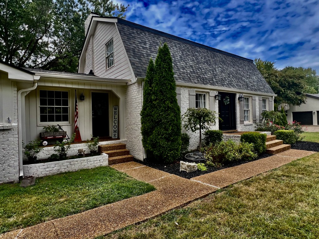 Middle Tennessee Properties 1 2215 Creekside Ln