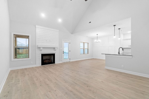 427 Blue Ridge Ct