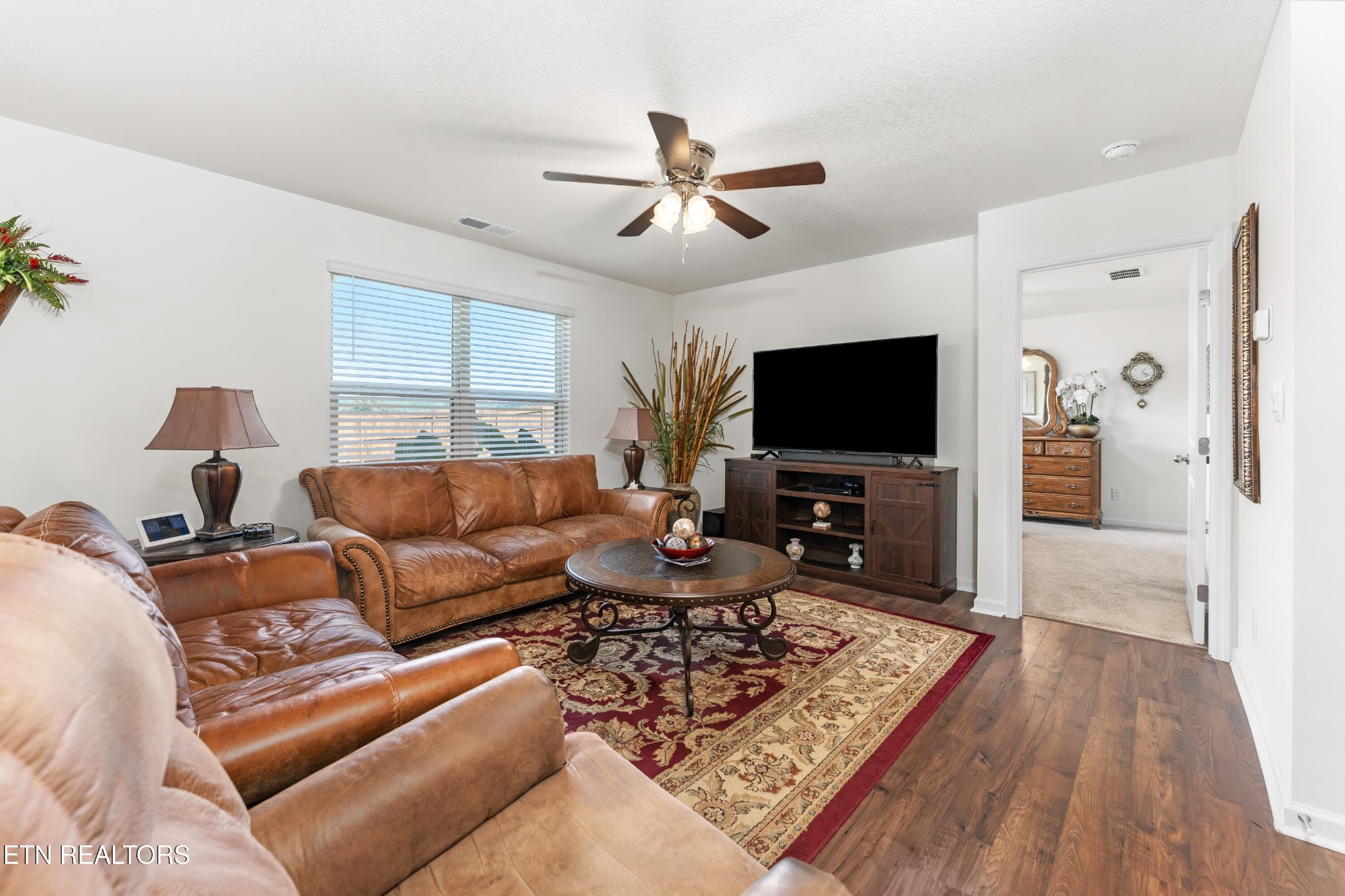 180 Crescent Circle