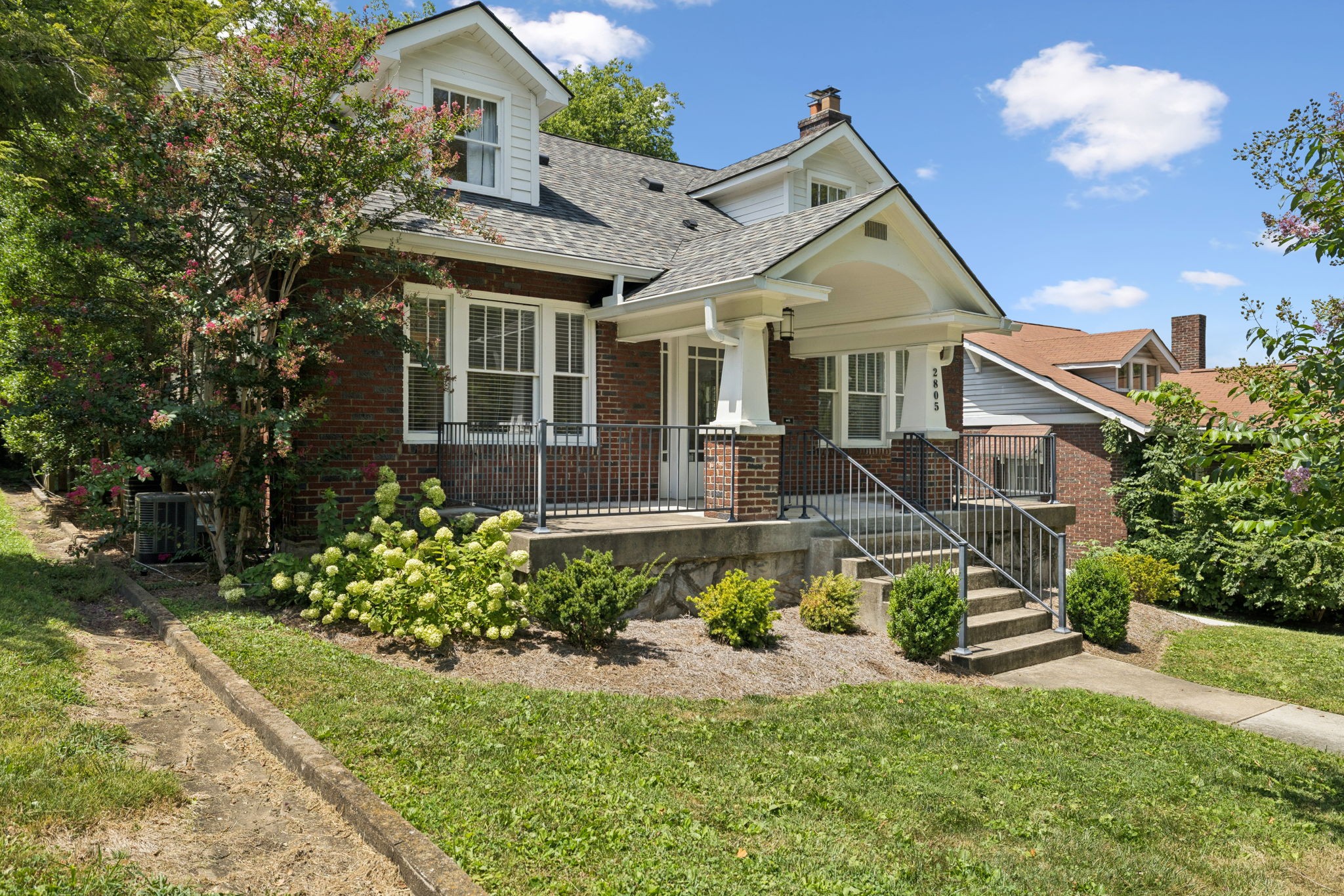 2805 Brightwood Ave