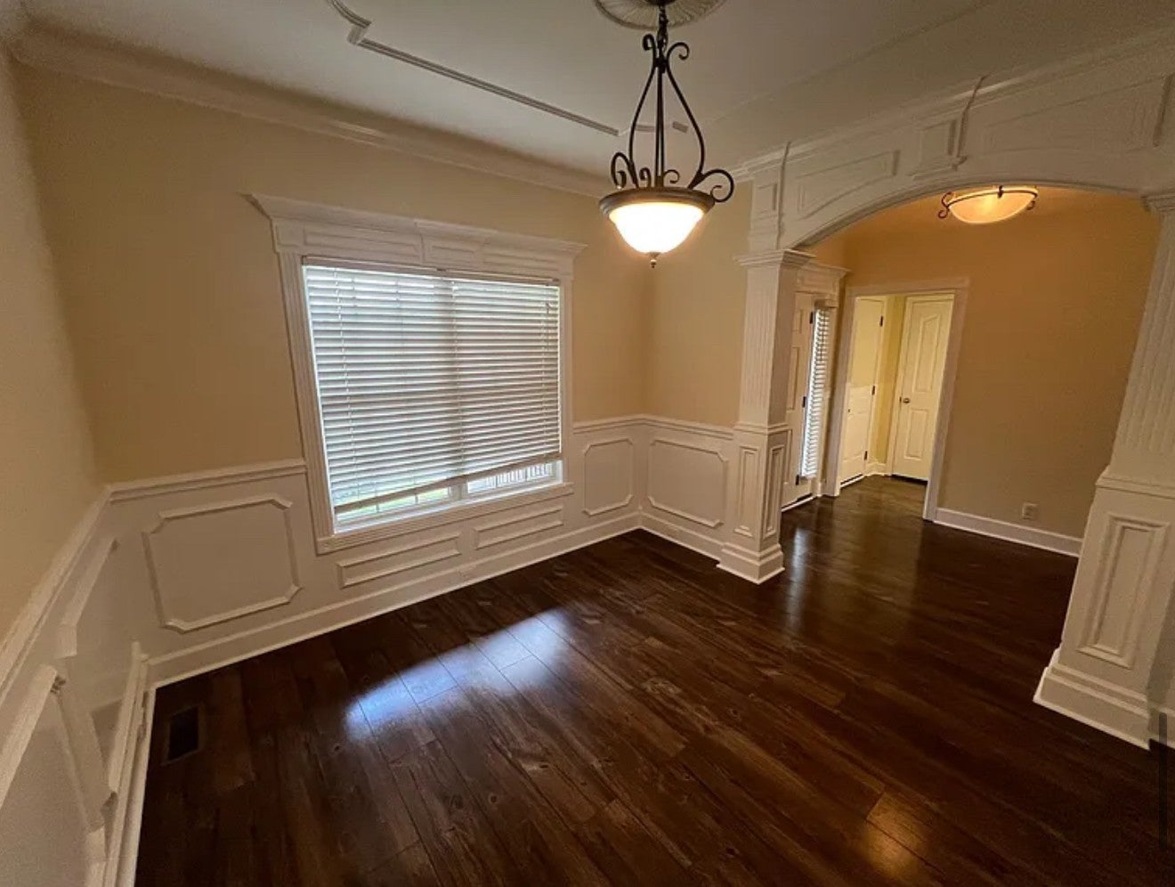2627 Isaiah Dr