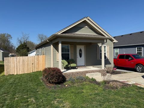 399 Church St Portland TN 37148