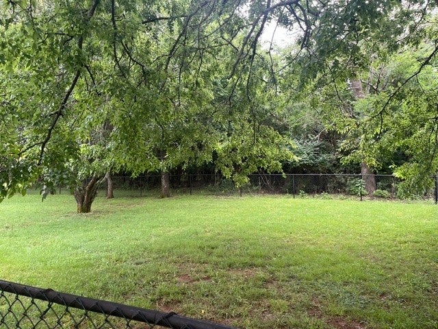 303 Spring Hill Dr