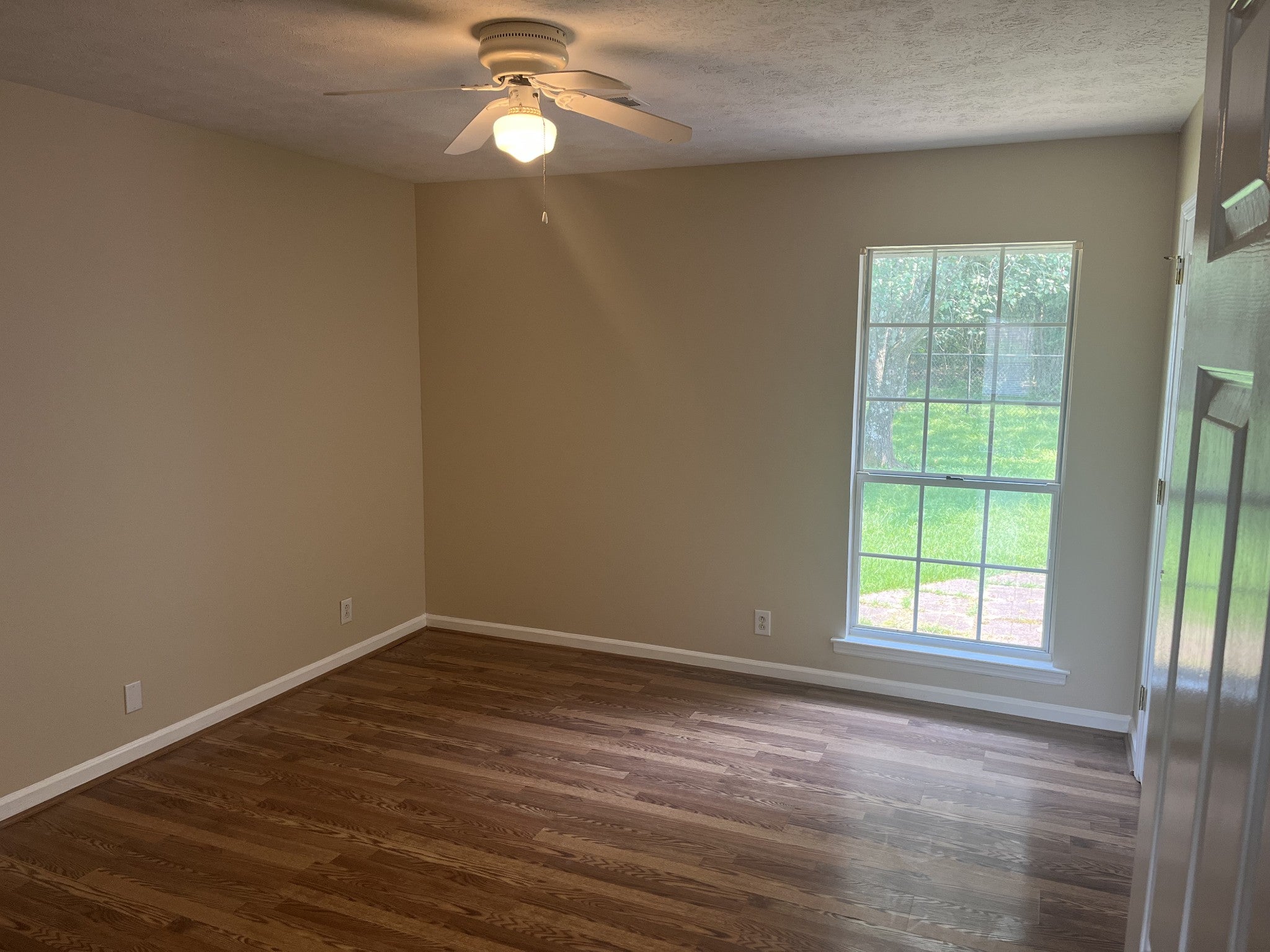 303 Spring Hill Dr