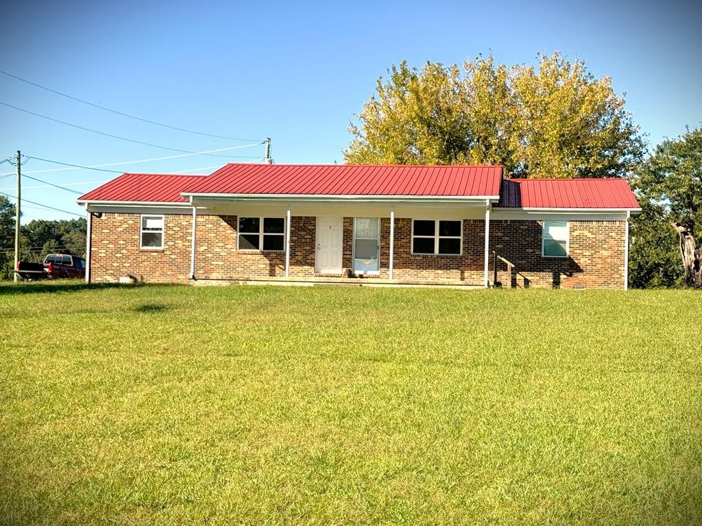 214 Lakeview Stable Rd
