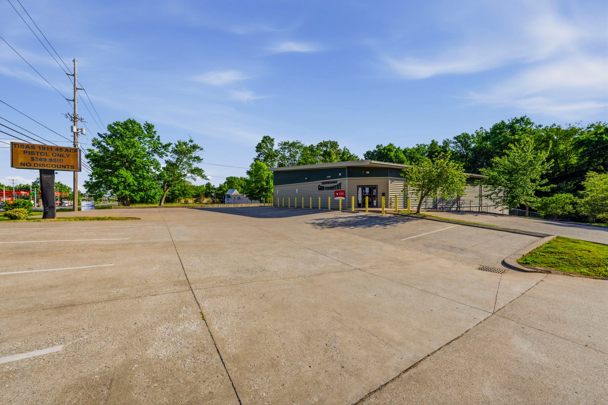 1435 Fort Campbell Blvd
