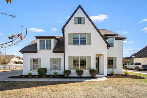 2826 Craythorne Dr Murfreesboro TN 37129