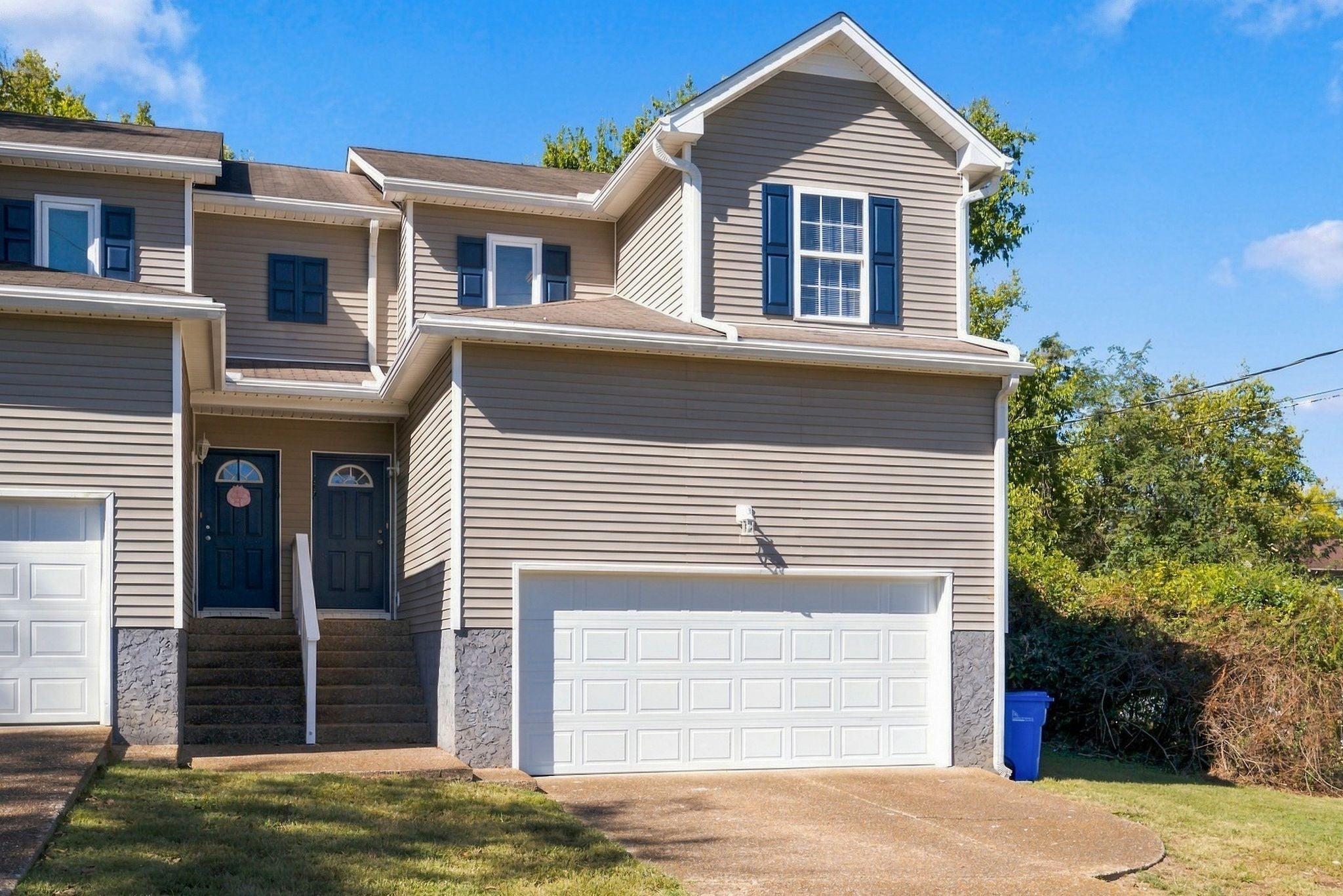 212 Graves Rd