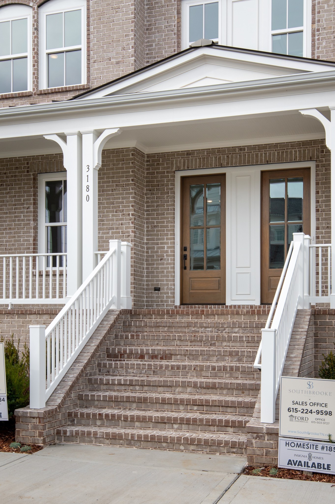 3180 Long Branch Circle