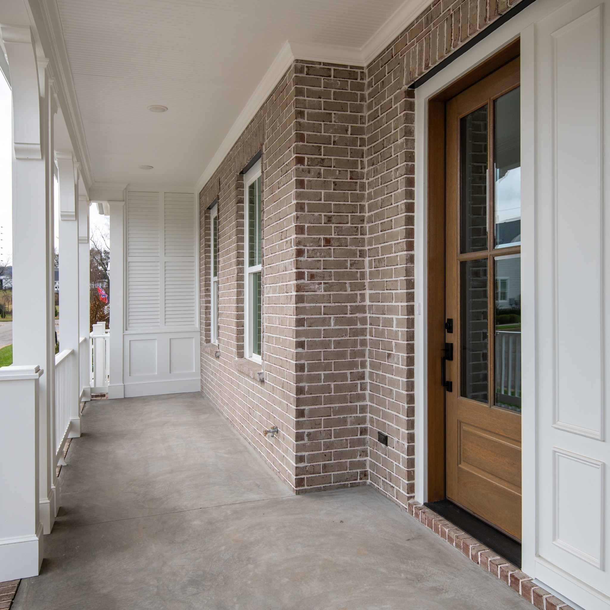 3180 Long Branch Circle