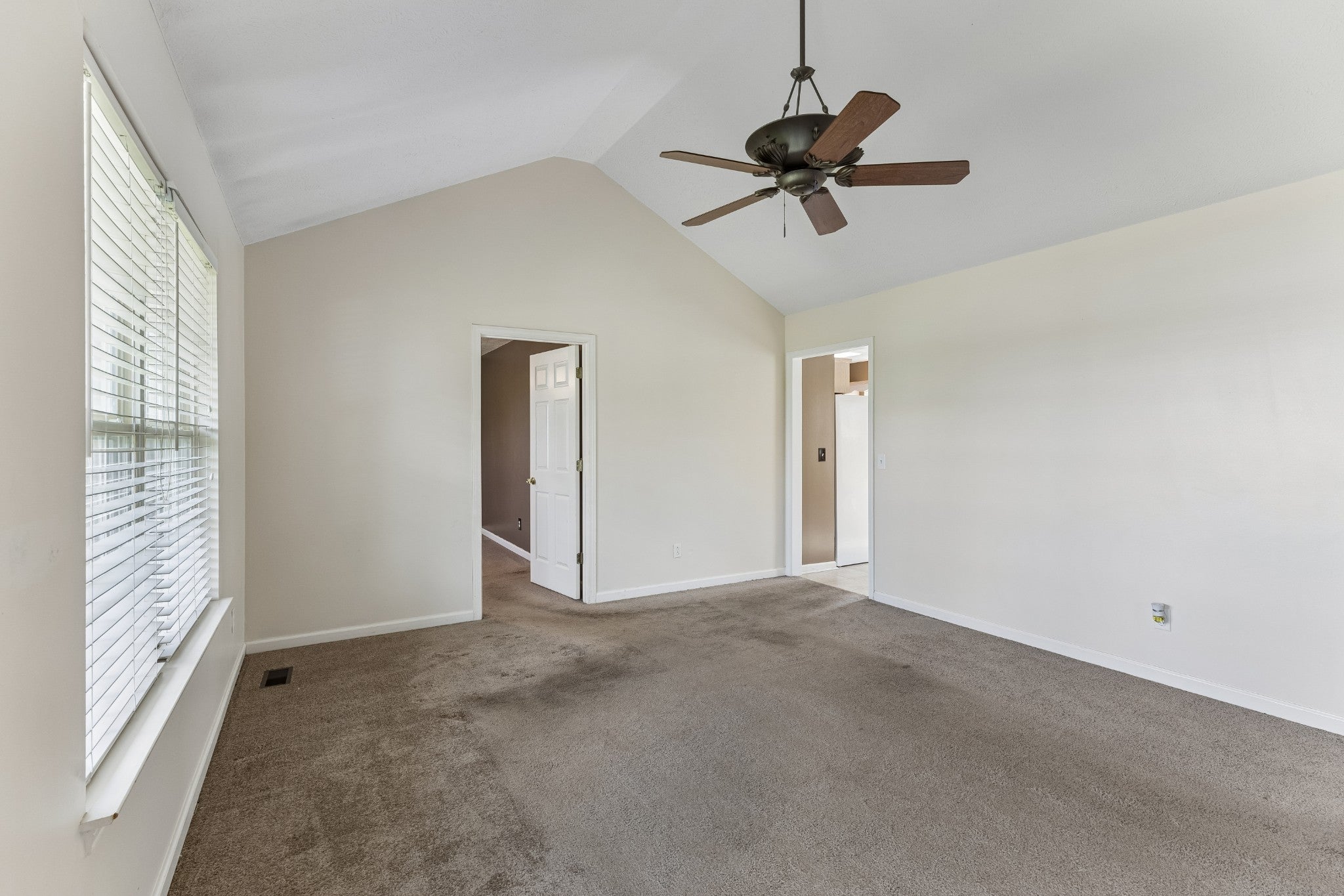 120 Pebble Brook Dr