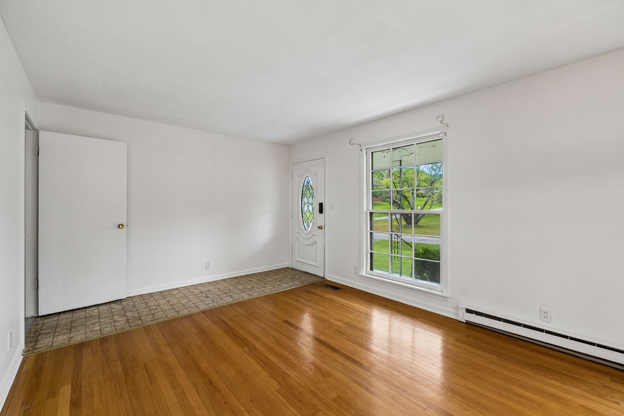2322 Canterbury Rd