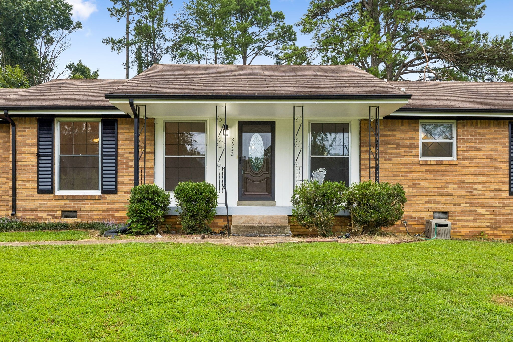 2322 Canterbury Rd
