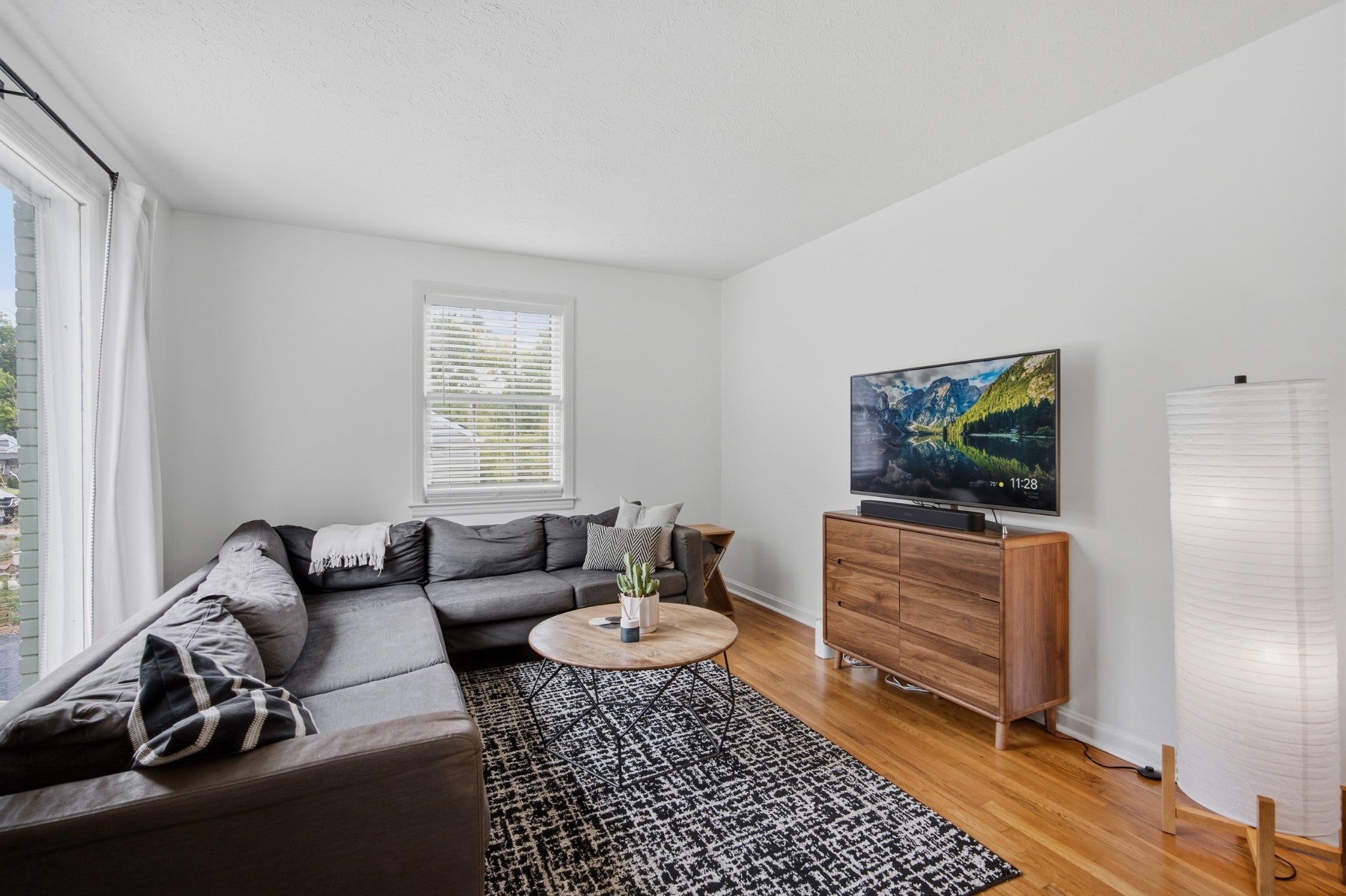 335 Tamworth Dr