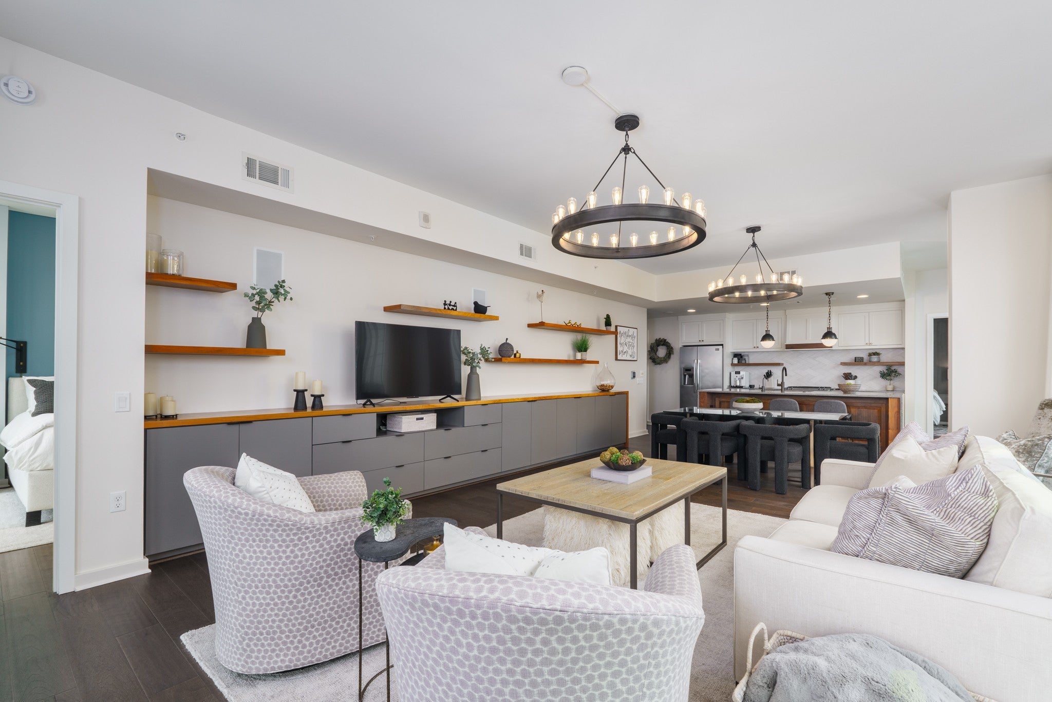 1212 Laurel St 1002