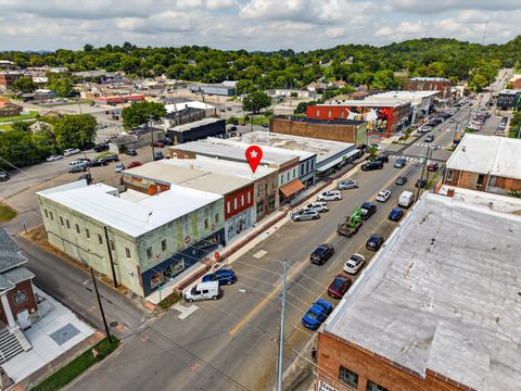 213 Main Ave S Fayetteville TN 37334