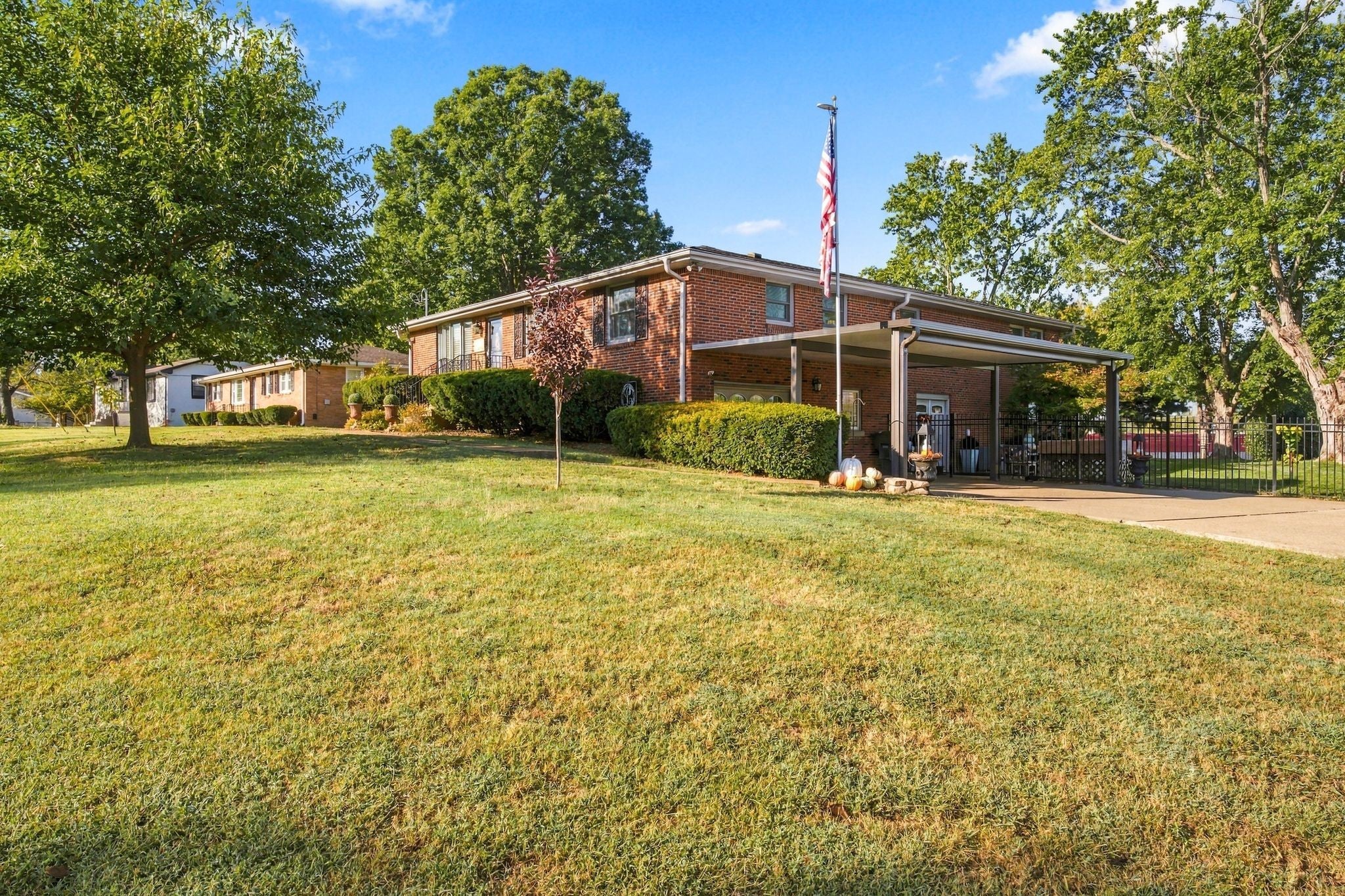102 Belinda Dr