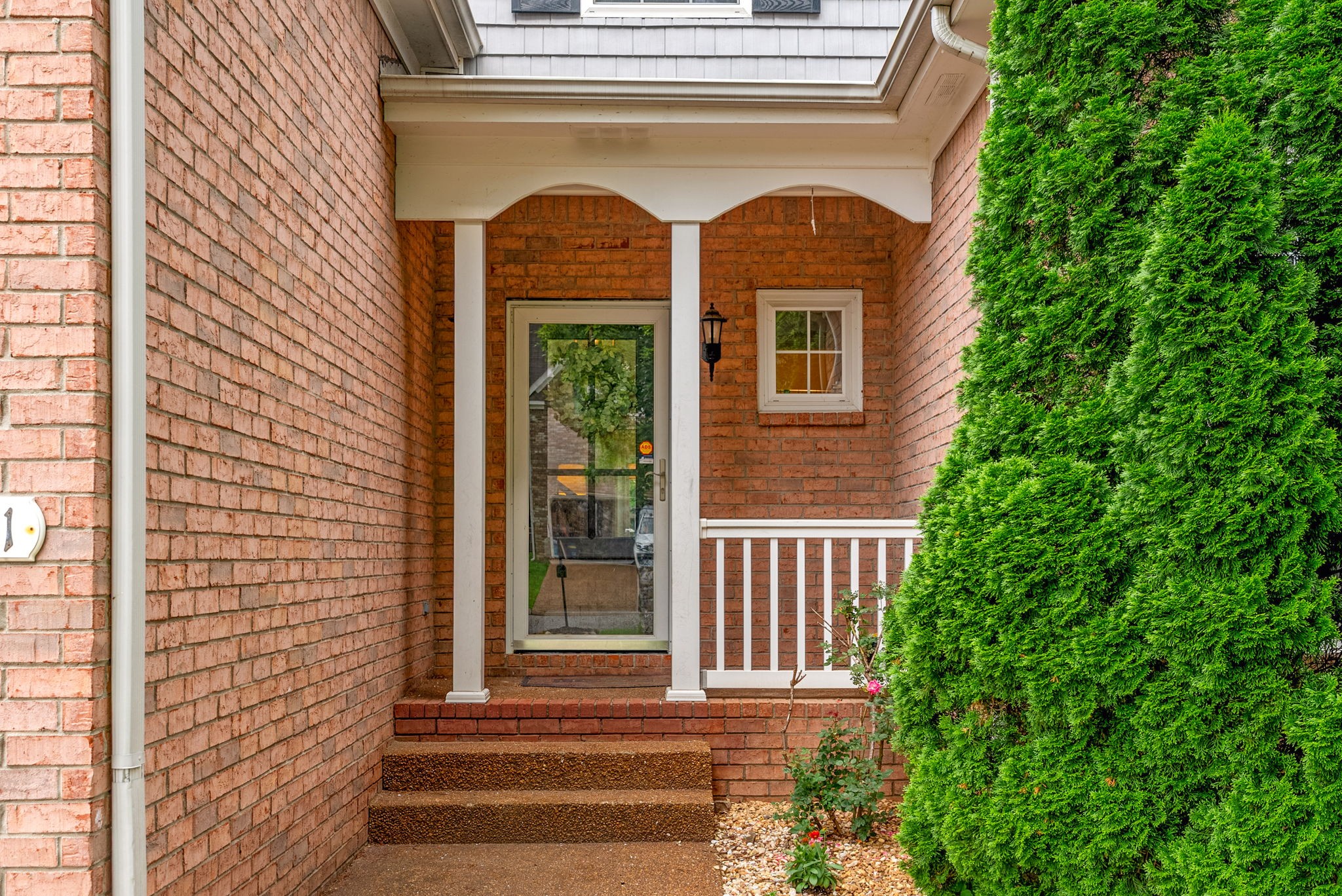 1161 Cynthia Ln