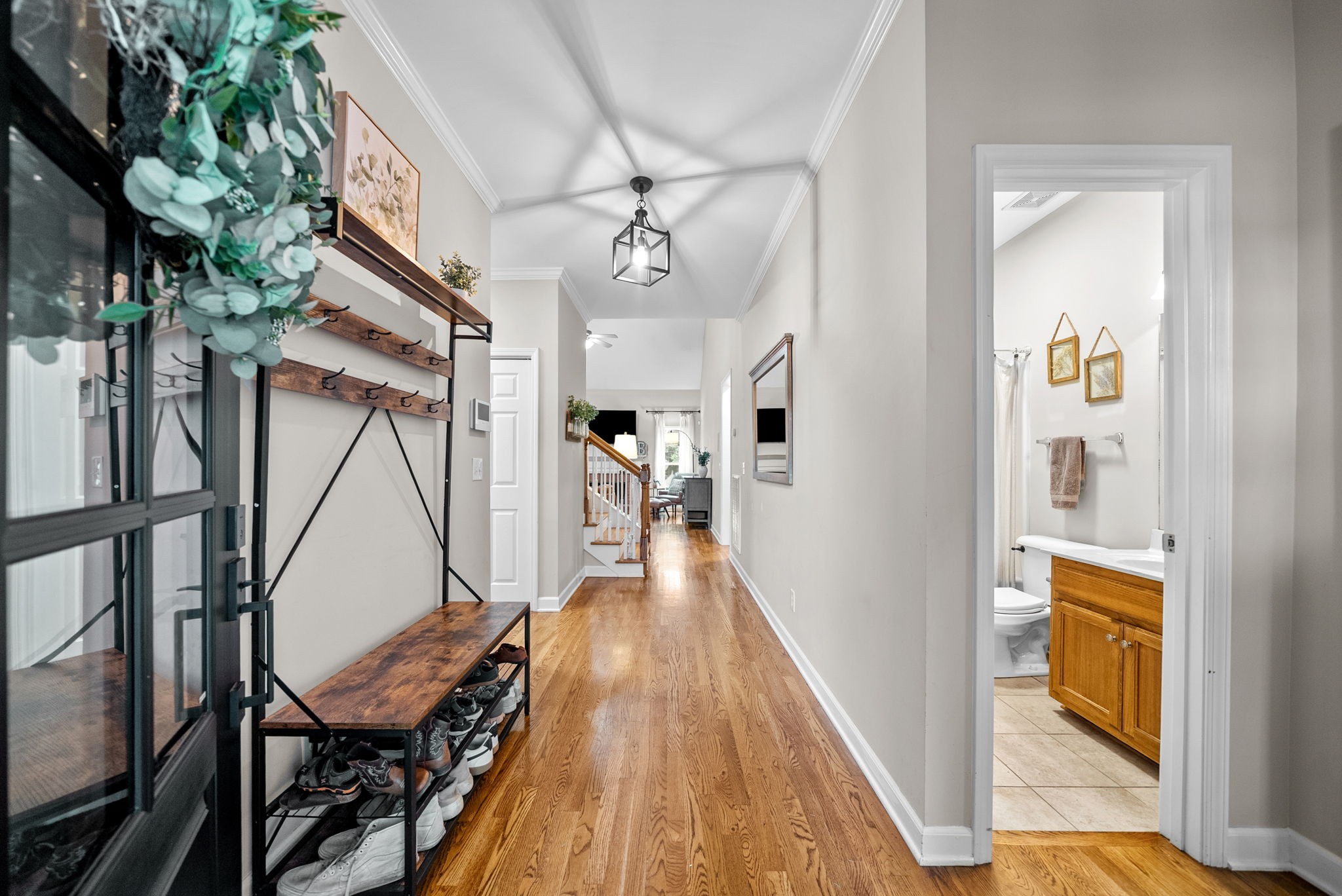 1161 Cynthia Ln