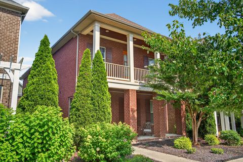 128 Ashcrest Pt Hendersonville TN 37075