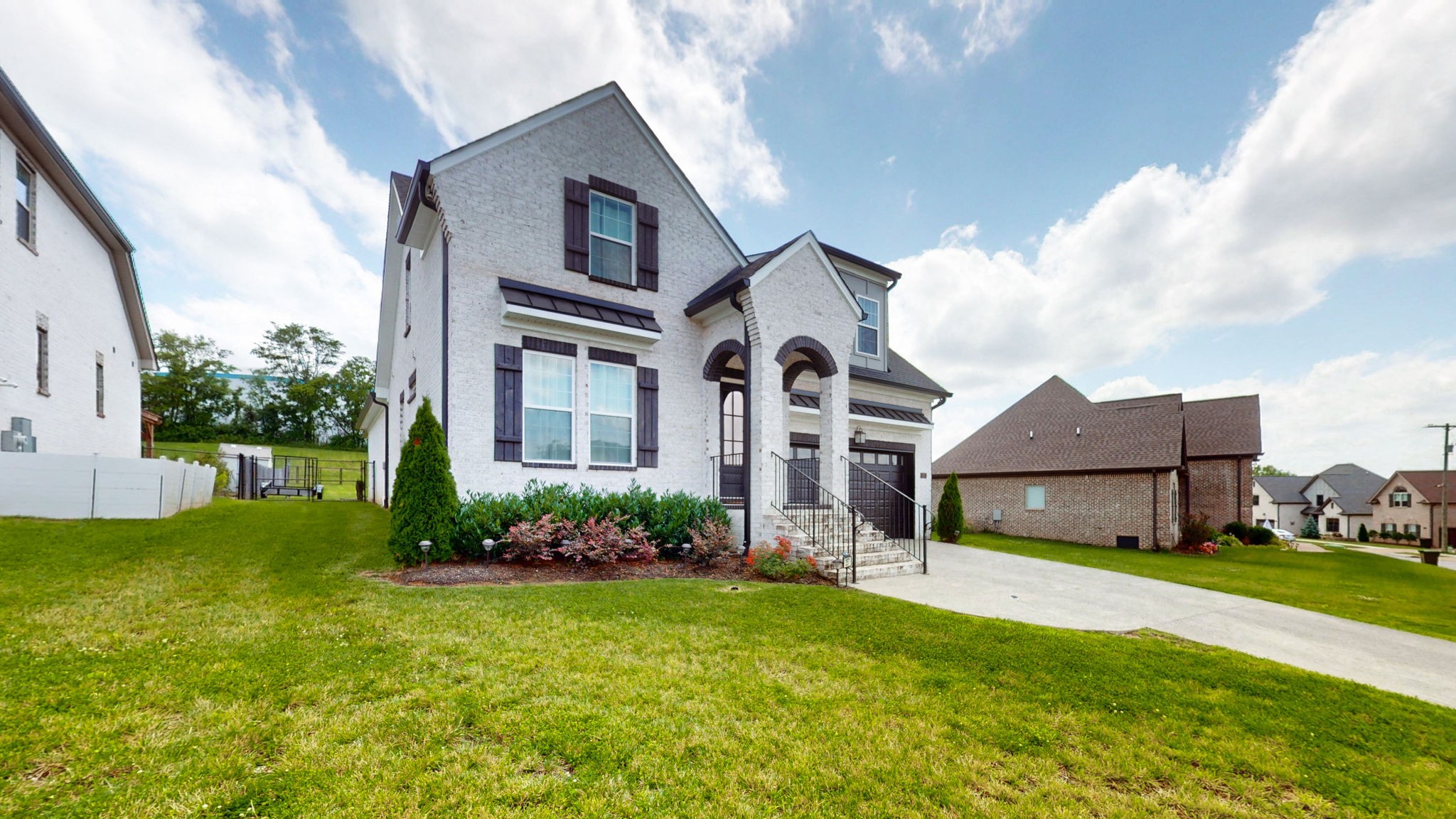 257 Hutch Ct