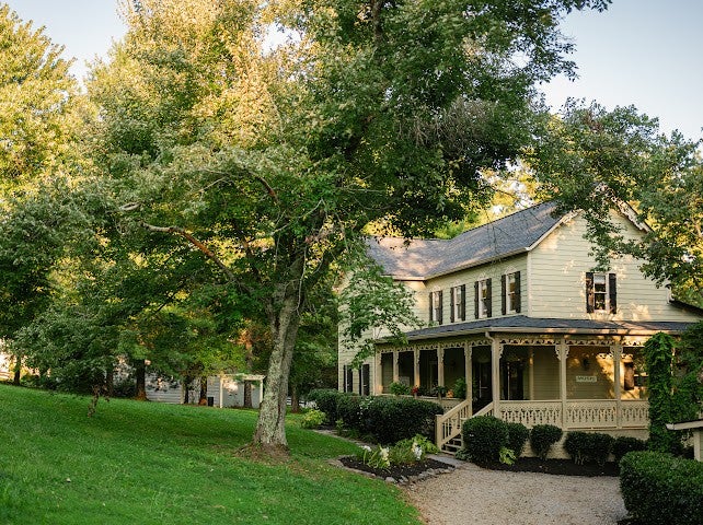 4307 Old Hillsboro Rd