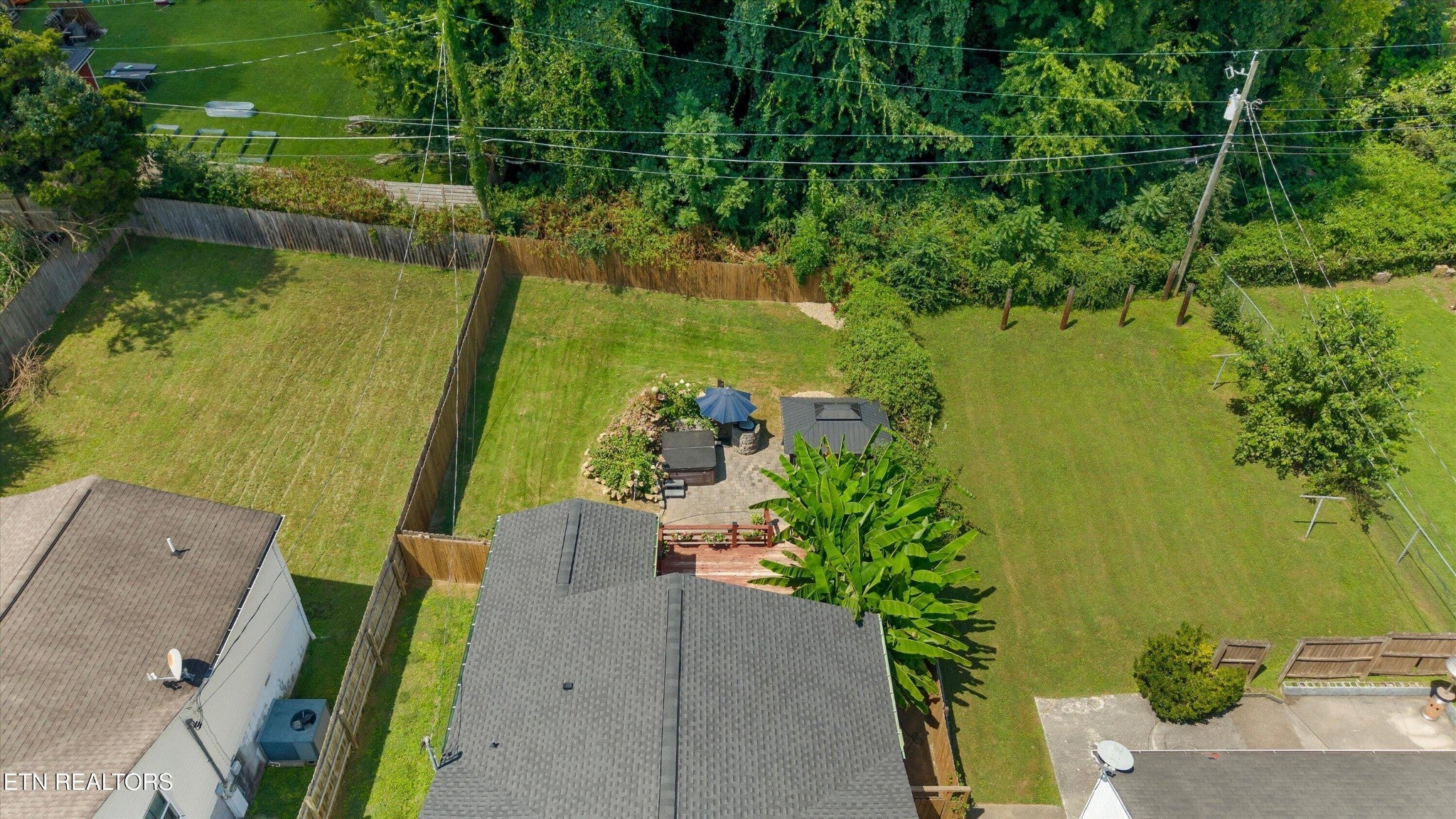 2951 Cecil Ave