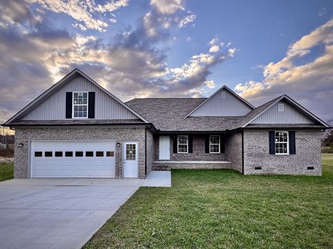 132 Sundance Dr Lawrenceburg TN 38464