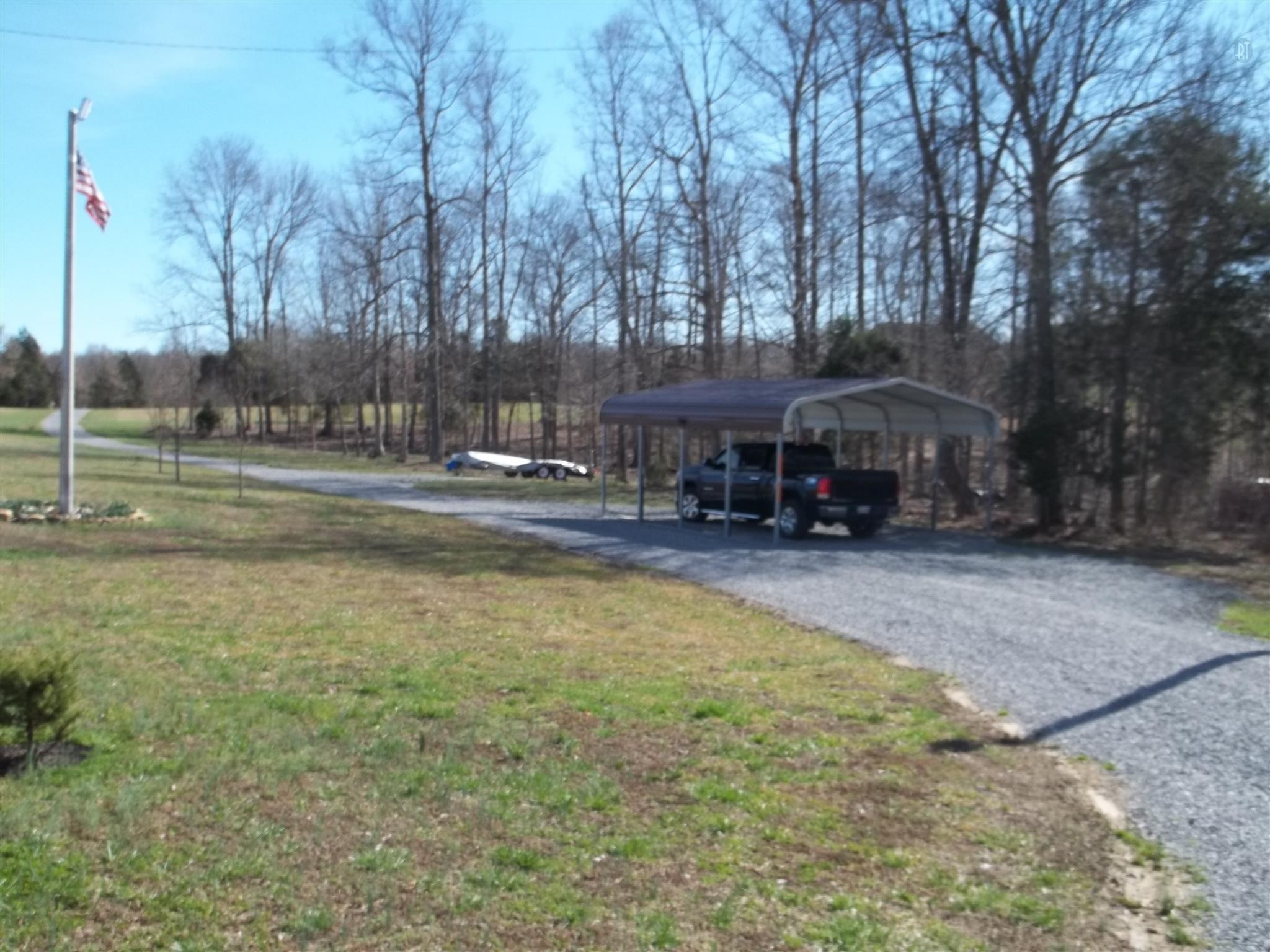 239 Calvert Ridge Rd