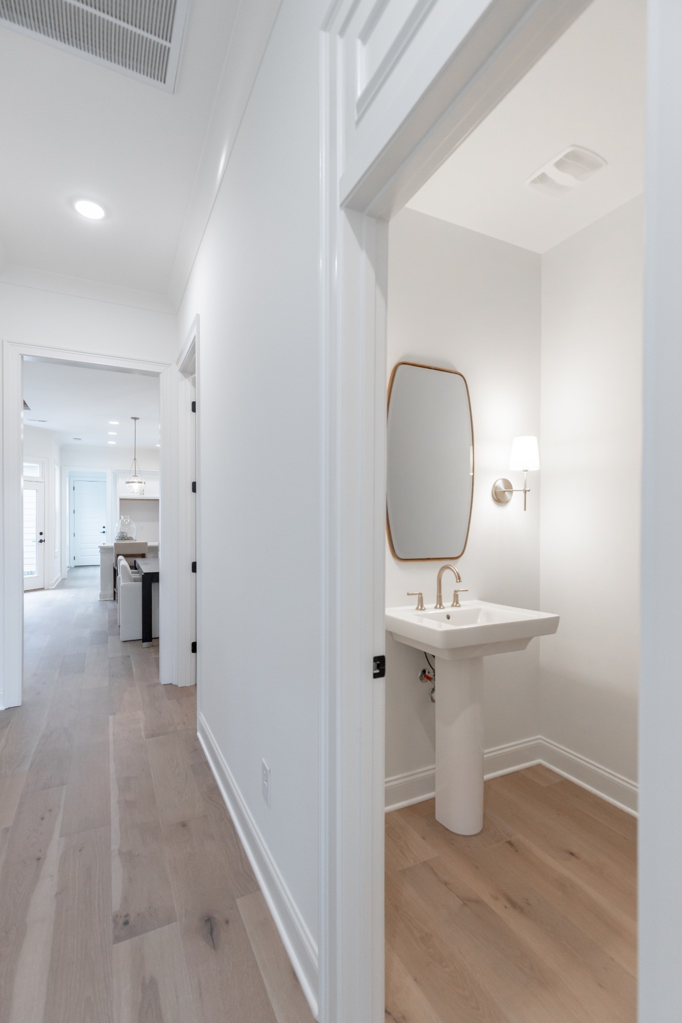 3216 Long Branch Circle