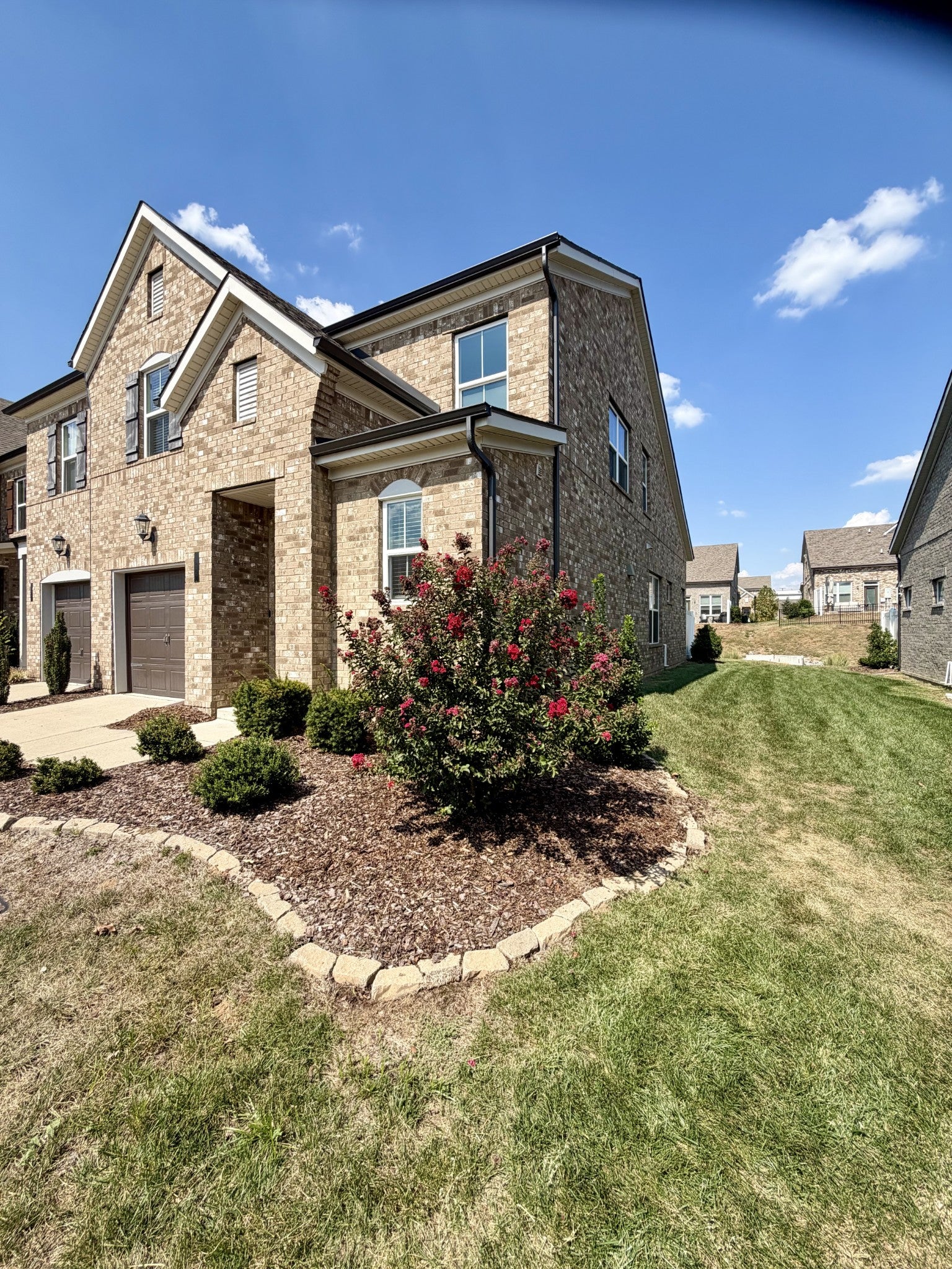 416 Deveron Dr