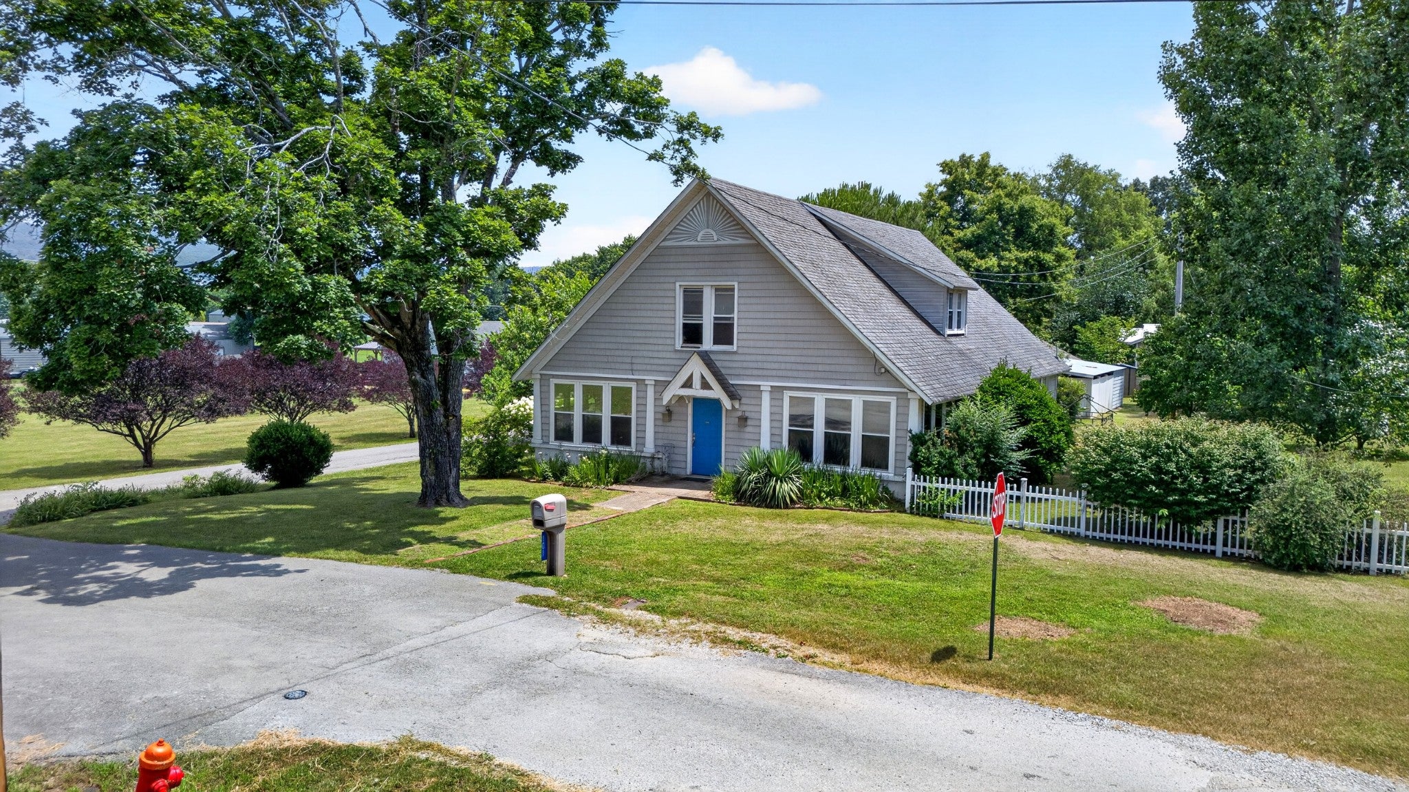 101 Country Dr