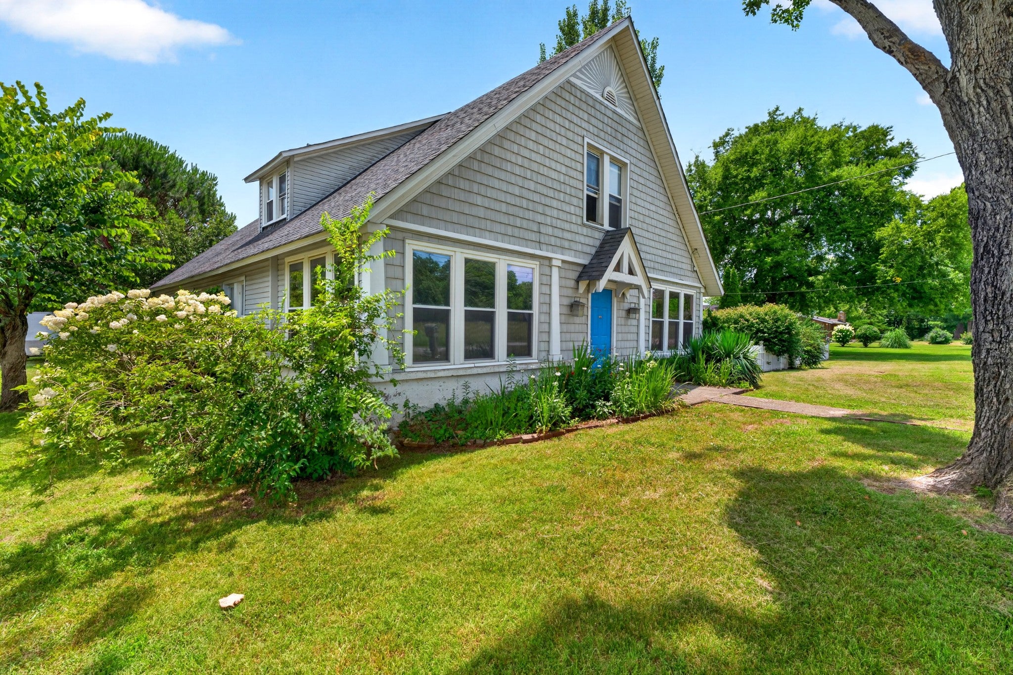 101 Country Dr