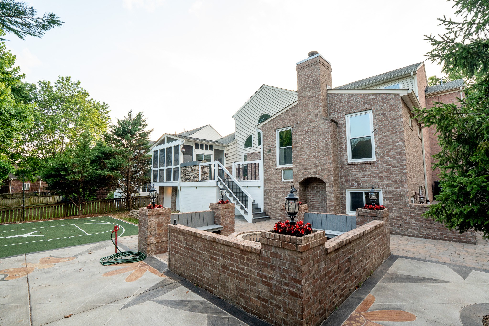 5208 Cochran Dr