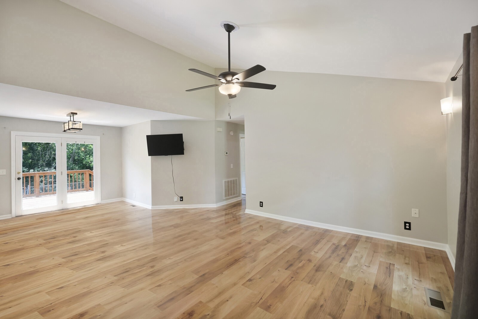 941 Harpeth Bend Dr