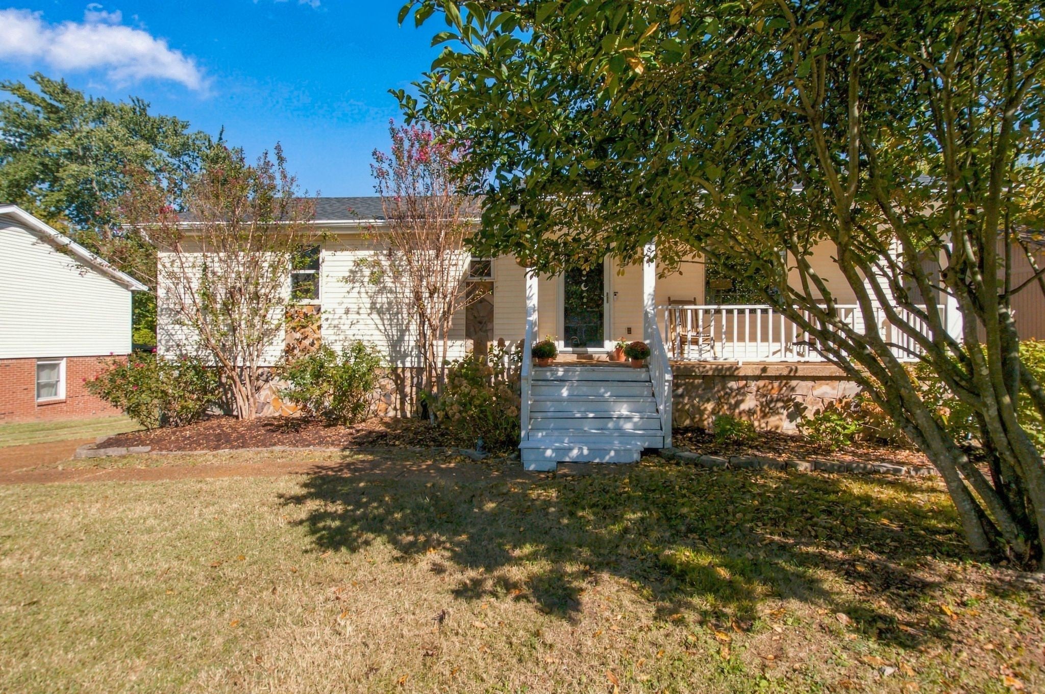 3-bed listing at 881 Beech Bend Dr, Nashville