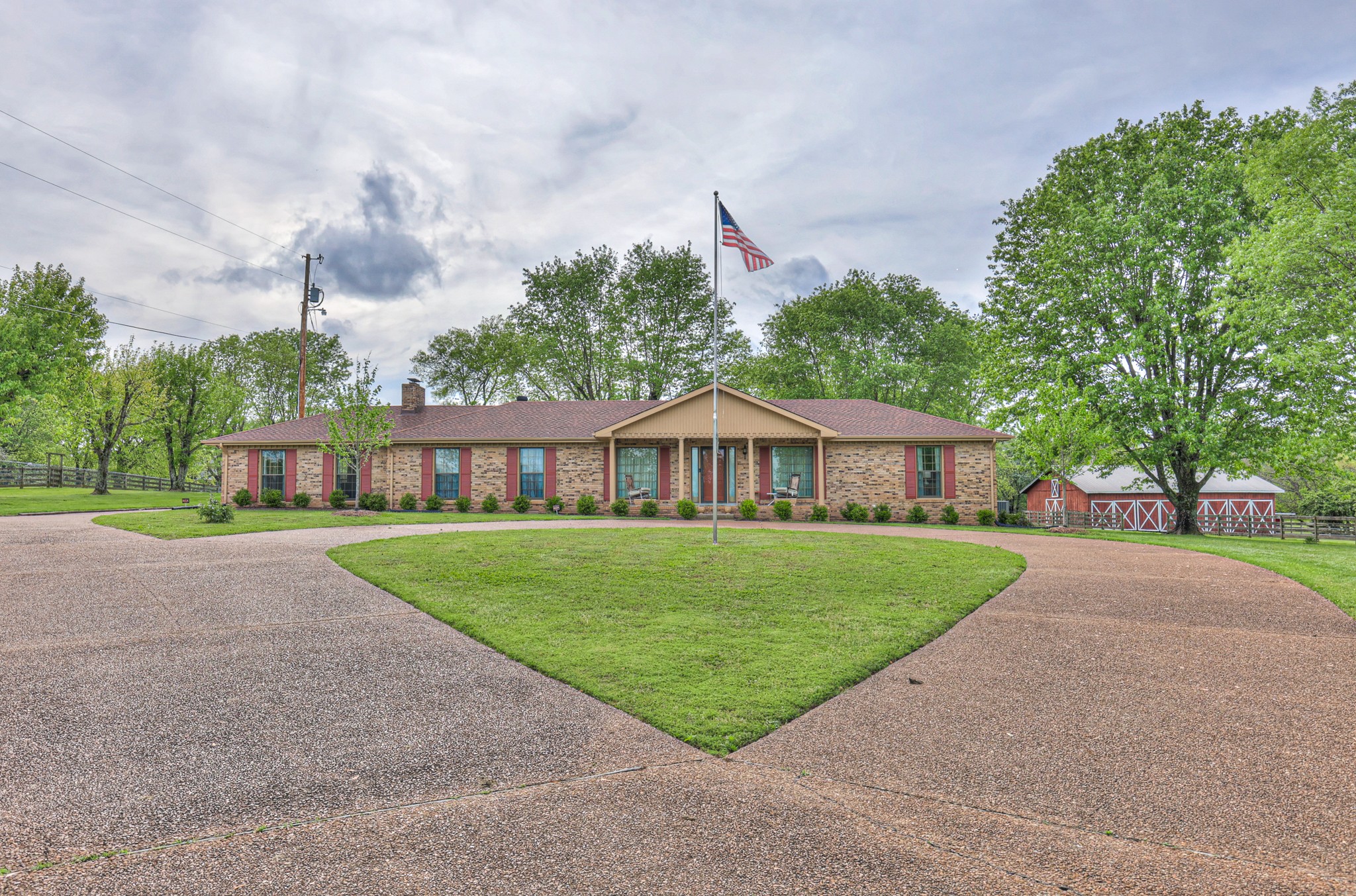 117 Brights Ln