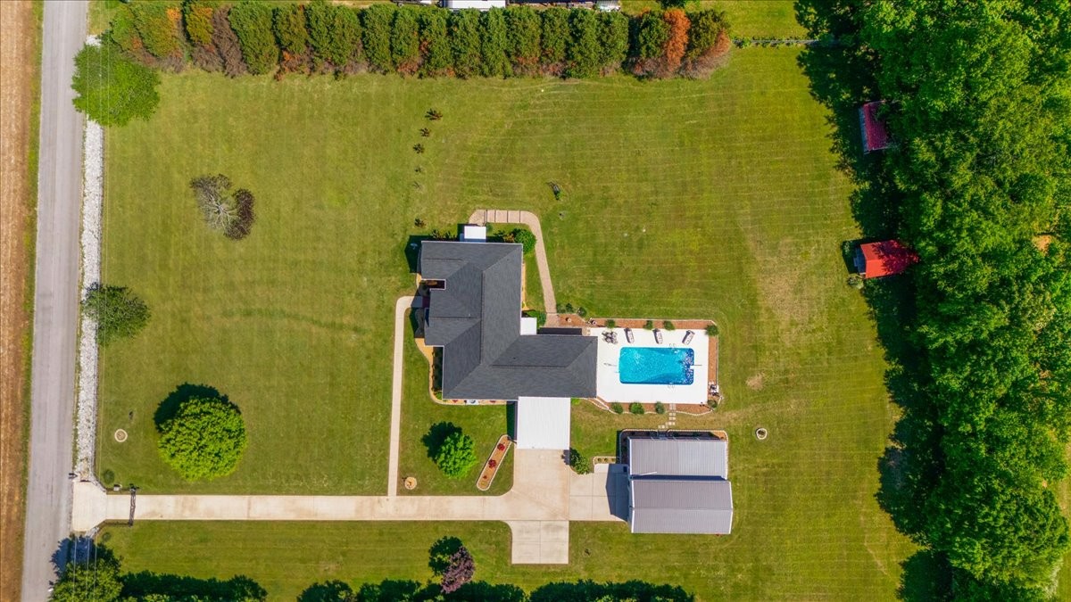 6 Warner Rd