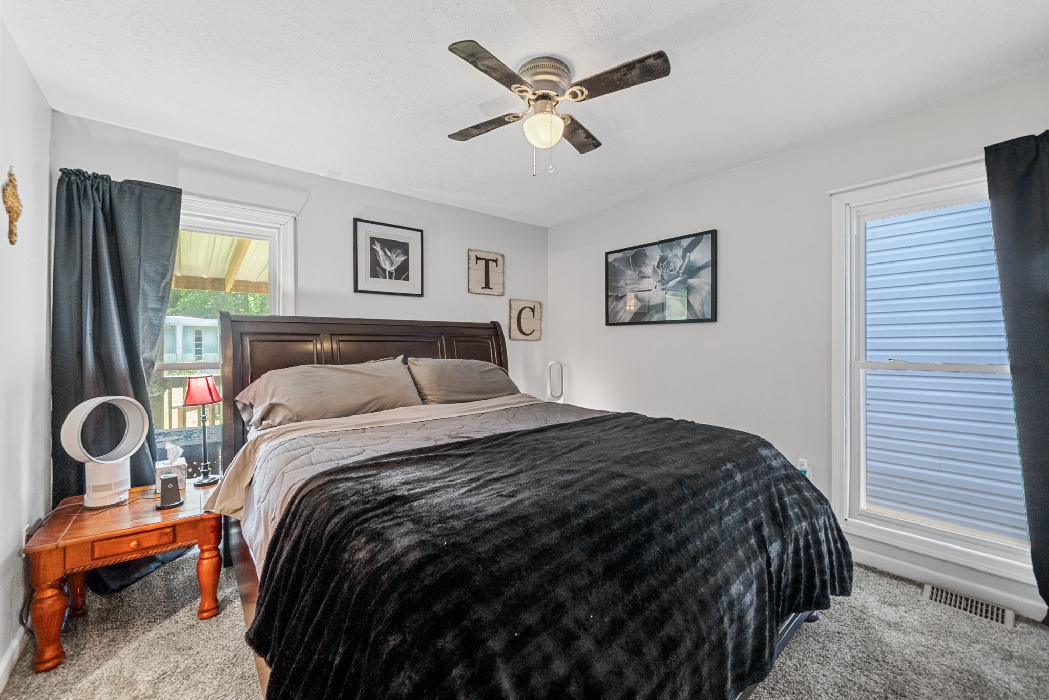 Dover, Tennessee 37058, United States, 4 Bedrooms Bedrooms, ,3 BathroomsBathrooms,Residential,Active,157365