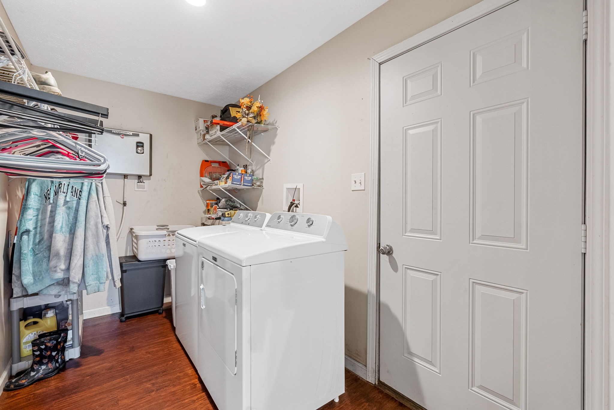 Dover, Tennessee 37058, United States, 4 Bedrooms Bedrooms, ,3 BathroomsBathrooms,Residential,Active,157365