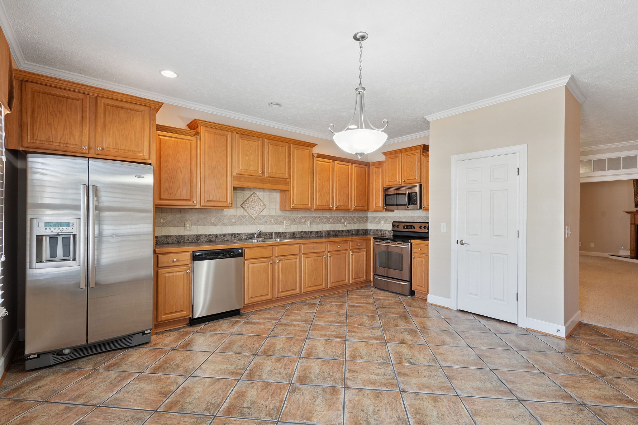 1900 Tinnin Rd 11