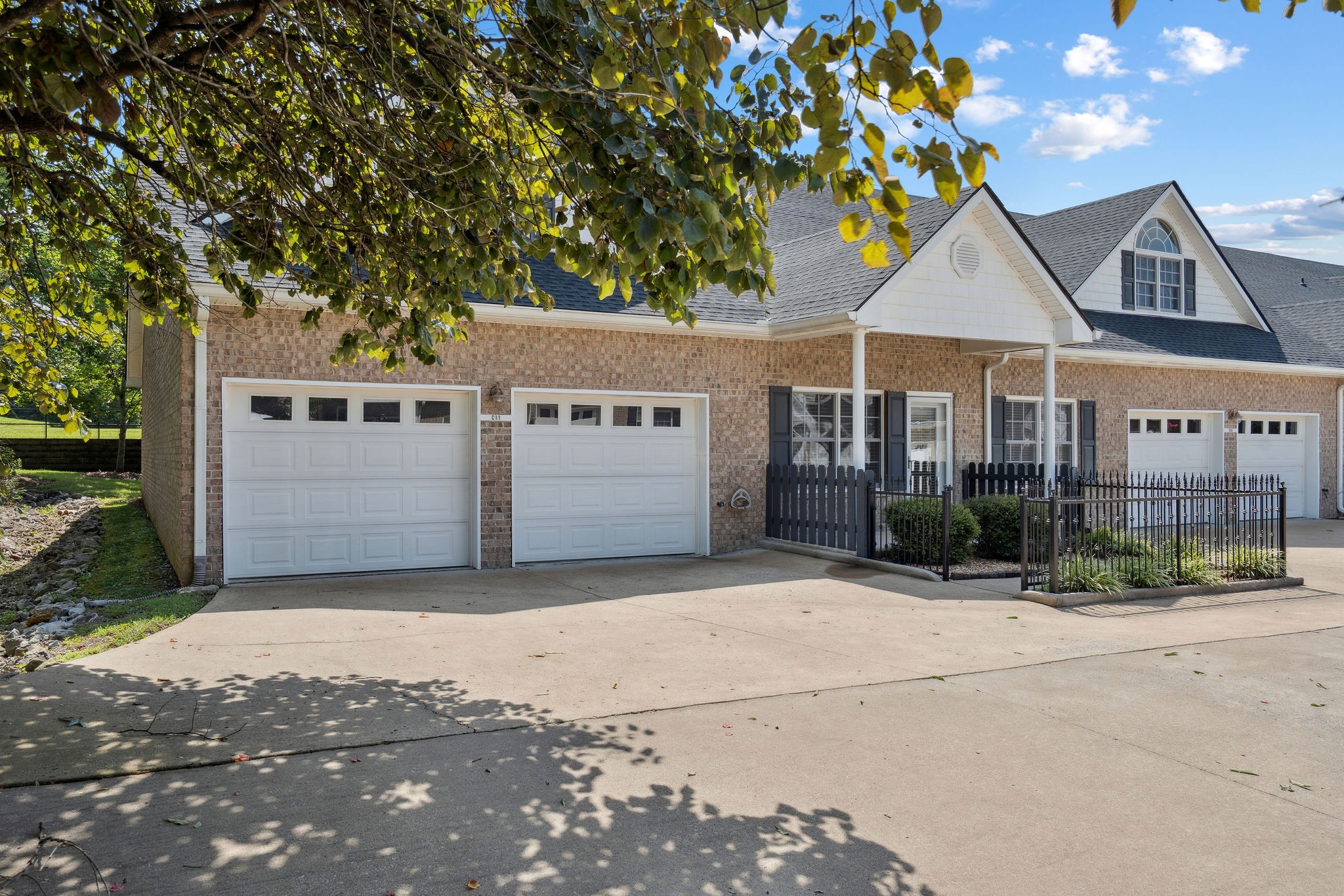1900 Tinnin Rd 11